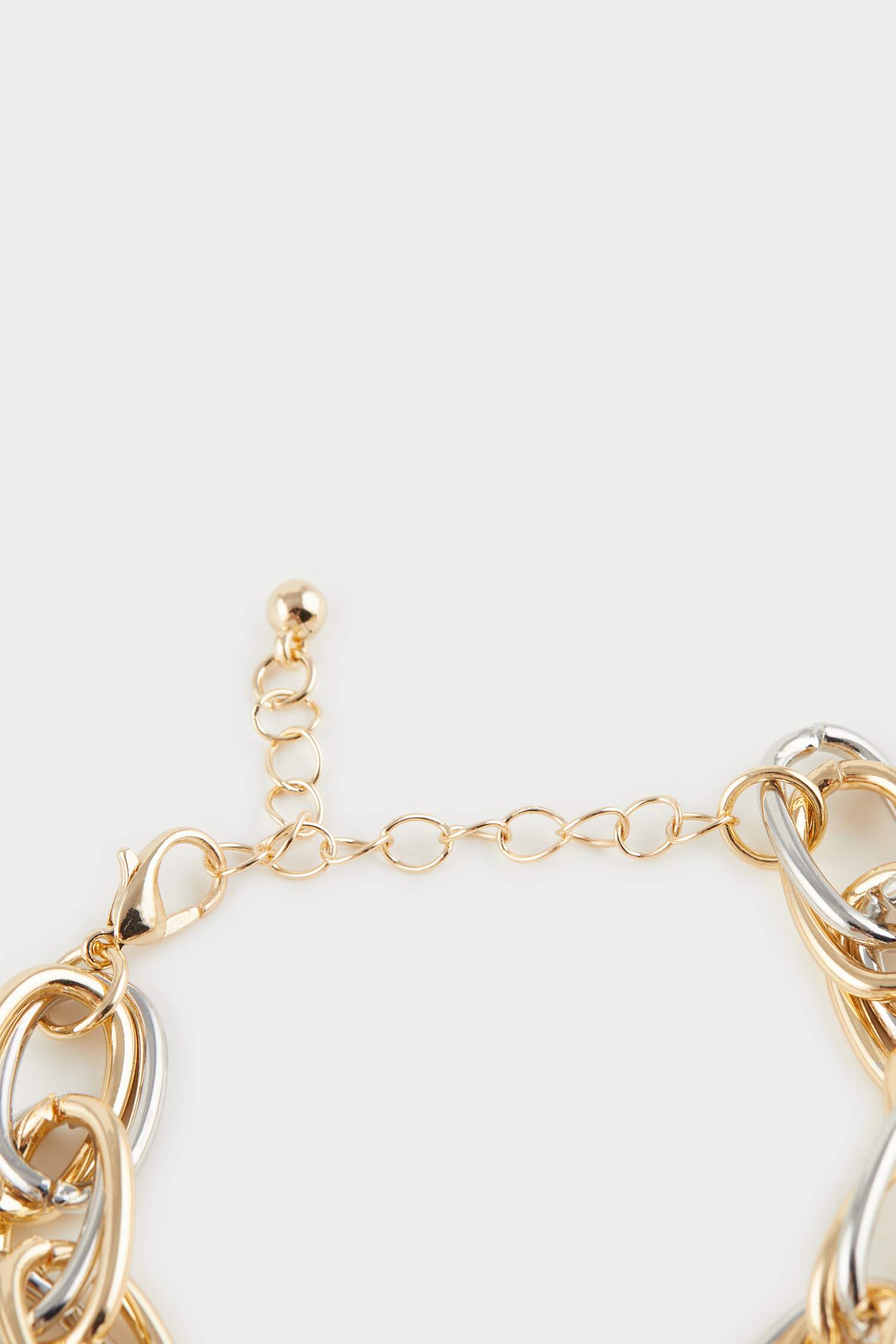 Bracelet doré à grosse chaîne pour femme