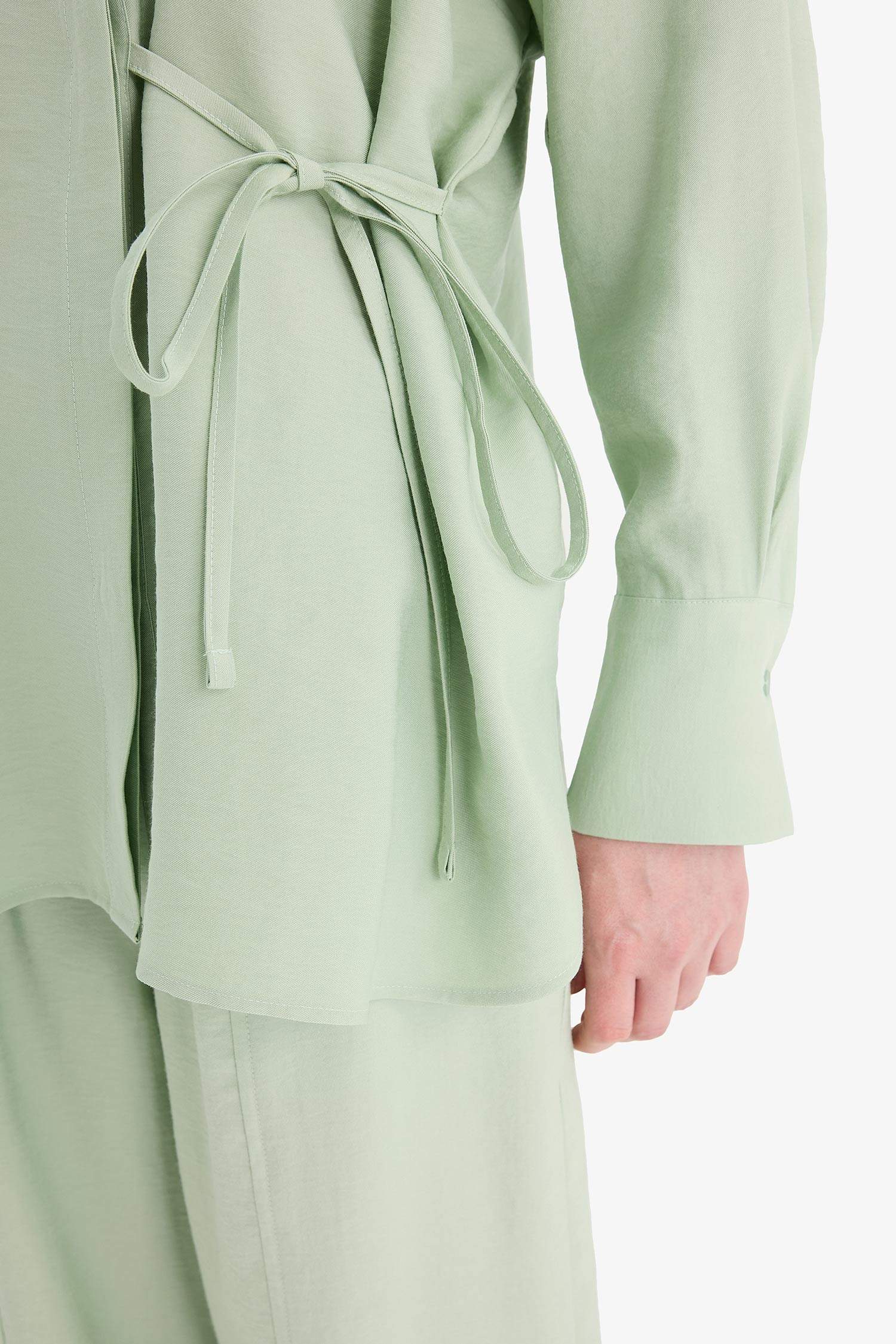 Relax Fit Bağlamalı Modal Uzun Kollu Tesettür Gömlek Tunik