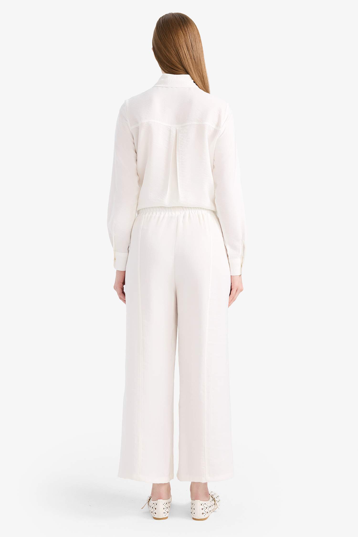 بنطرون منسوج قصة عادية