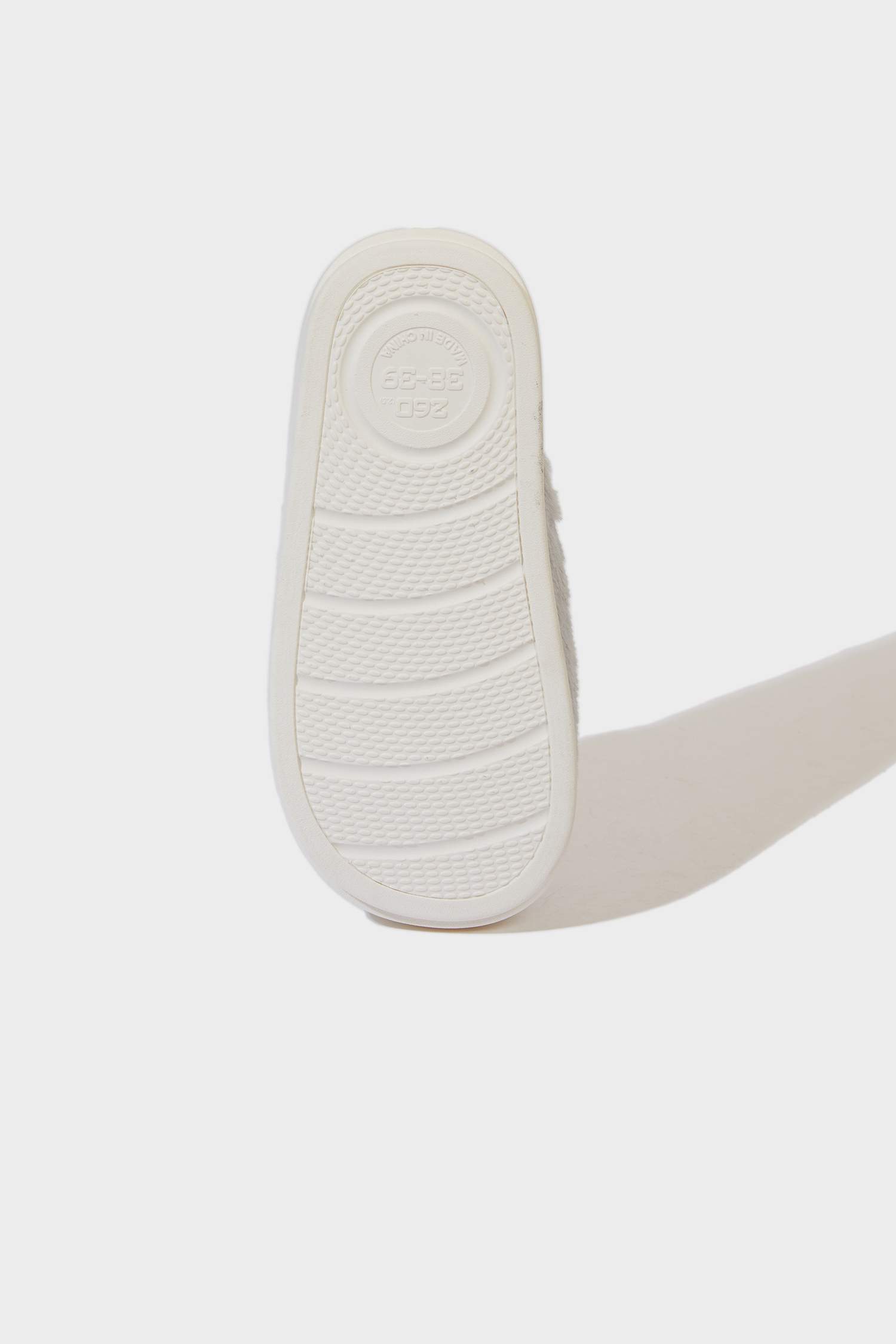 Kadın Ayıcıklı Düz Taban Ev Terliği