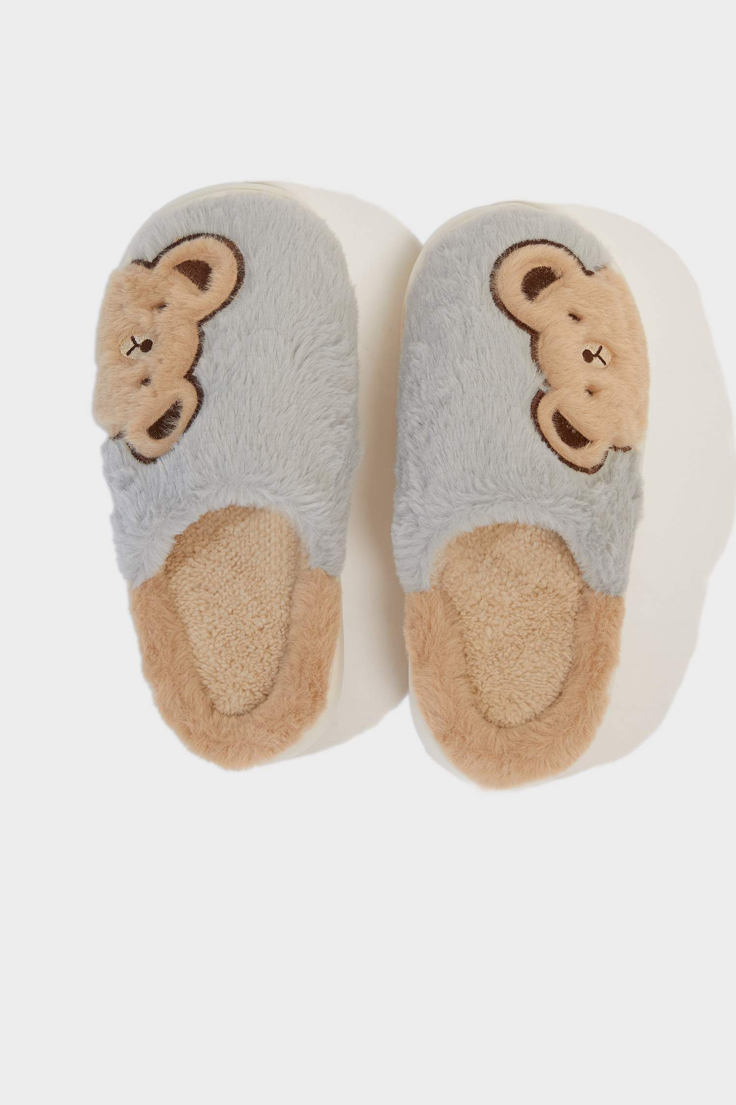 Kadın Ayıcıklı Düz Taban Ev Terliği