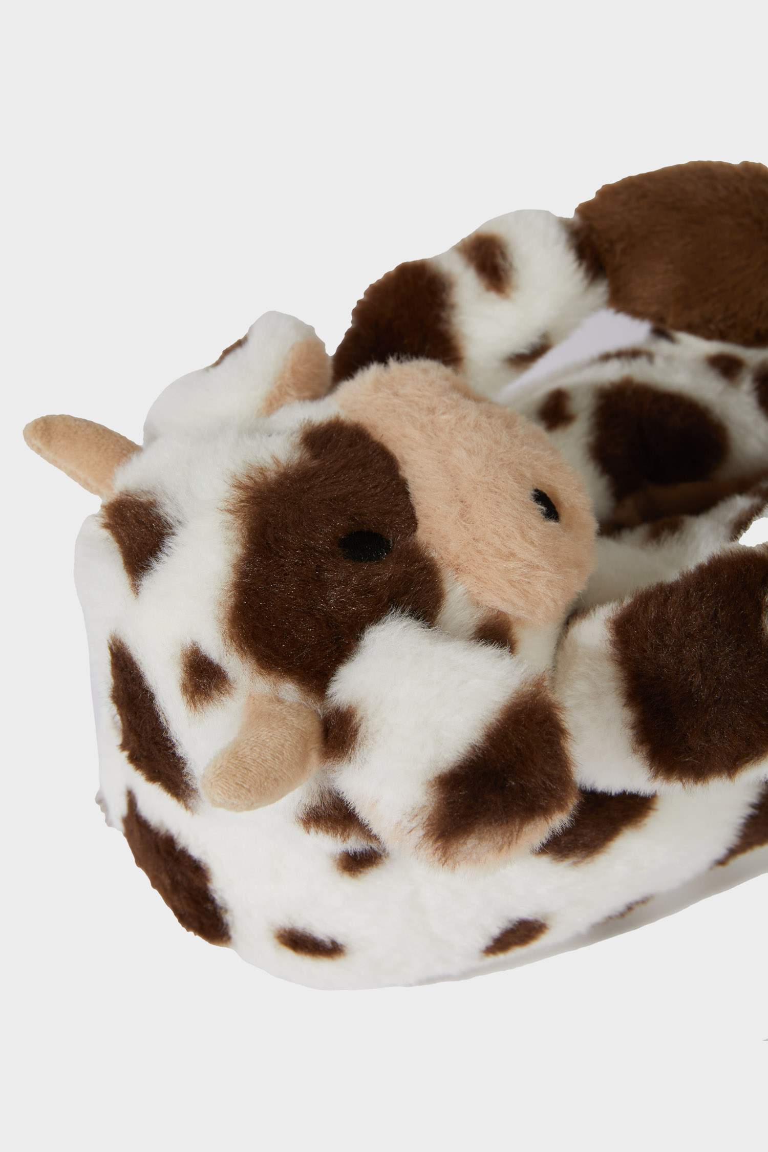 حذاء منزلي نسائي بكعب مسطح