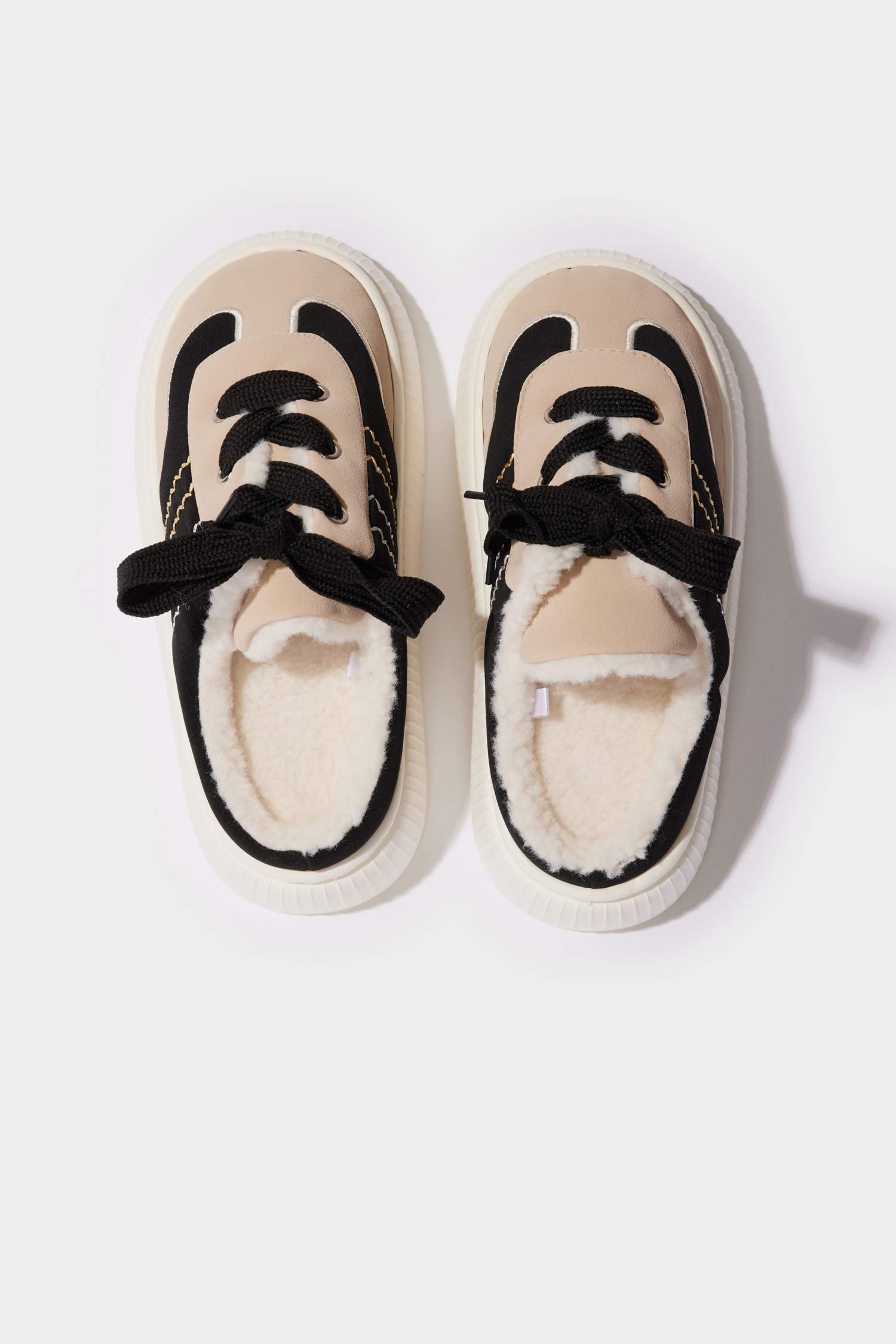 Kadın Düz Taban Ev Terliği