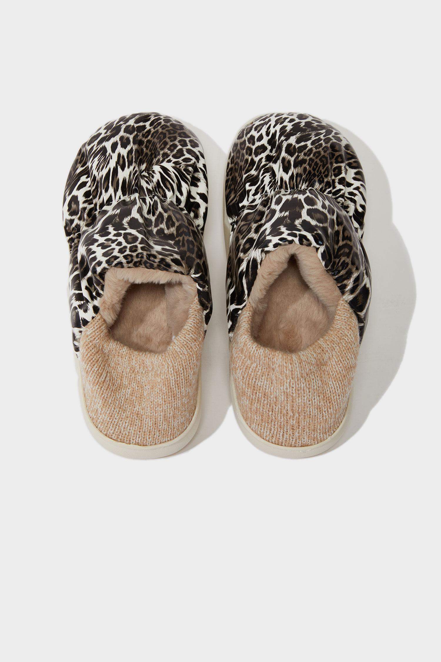 لكلوك شتوي حريمي بكعب مسطح