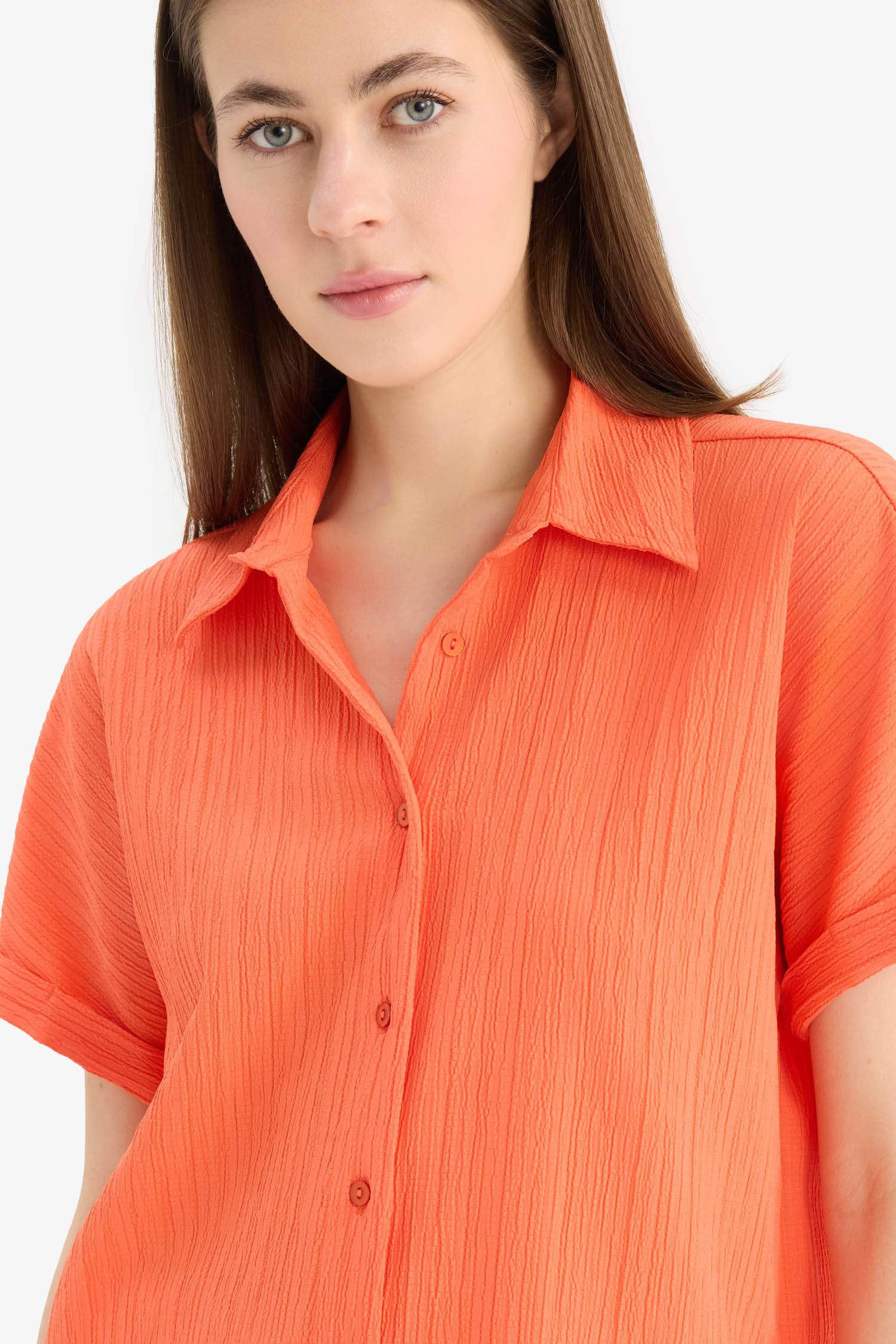 قميص منسوج نص كم قصة عادية