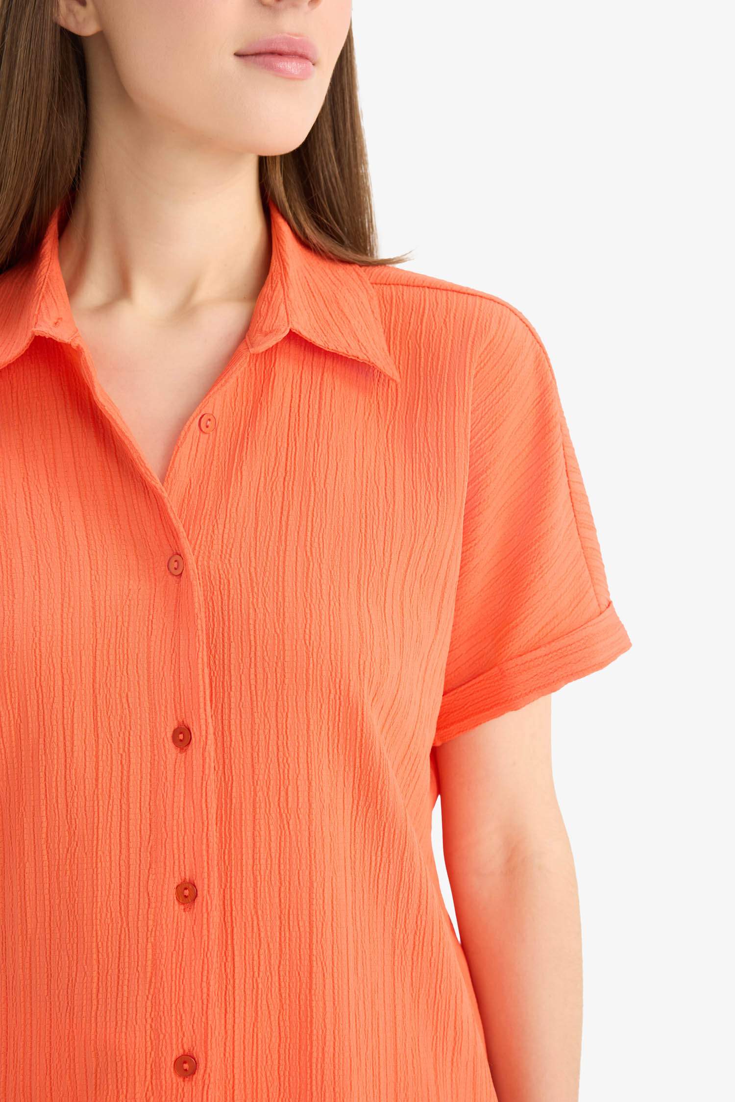 قميص منسوج نص كم قصة عادية