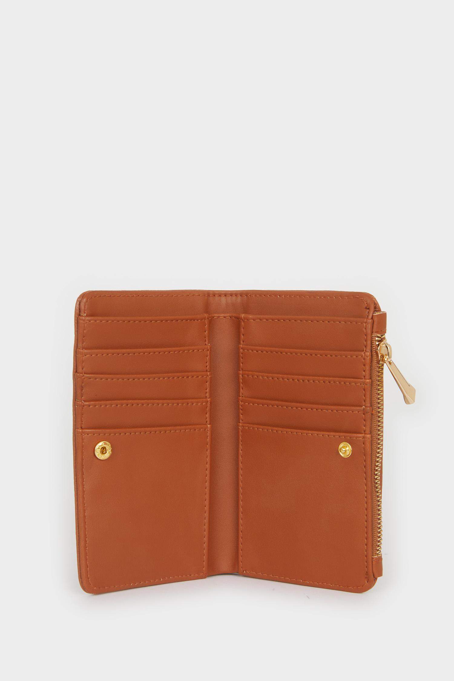 Woman Faux Leather Wallets