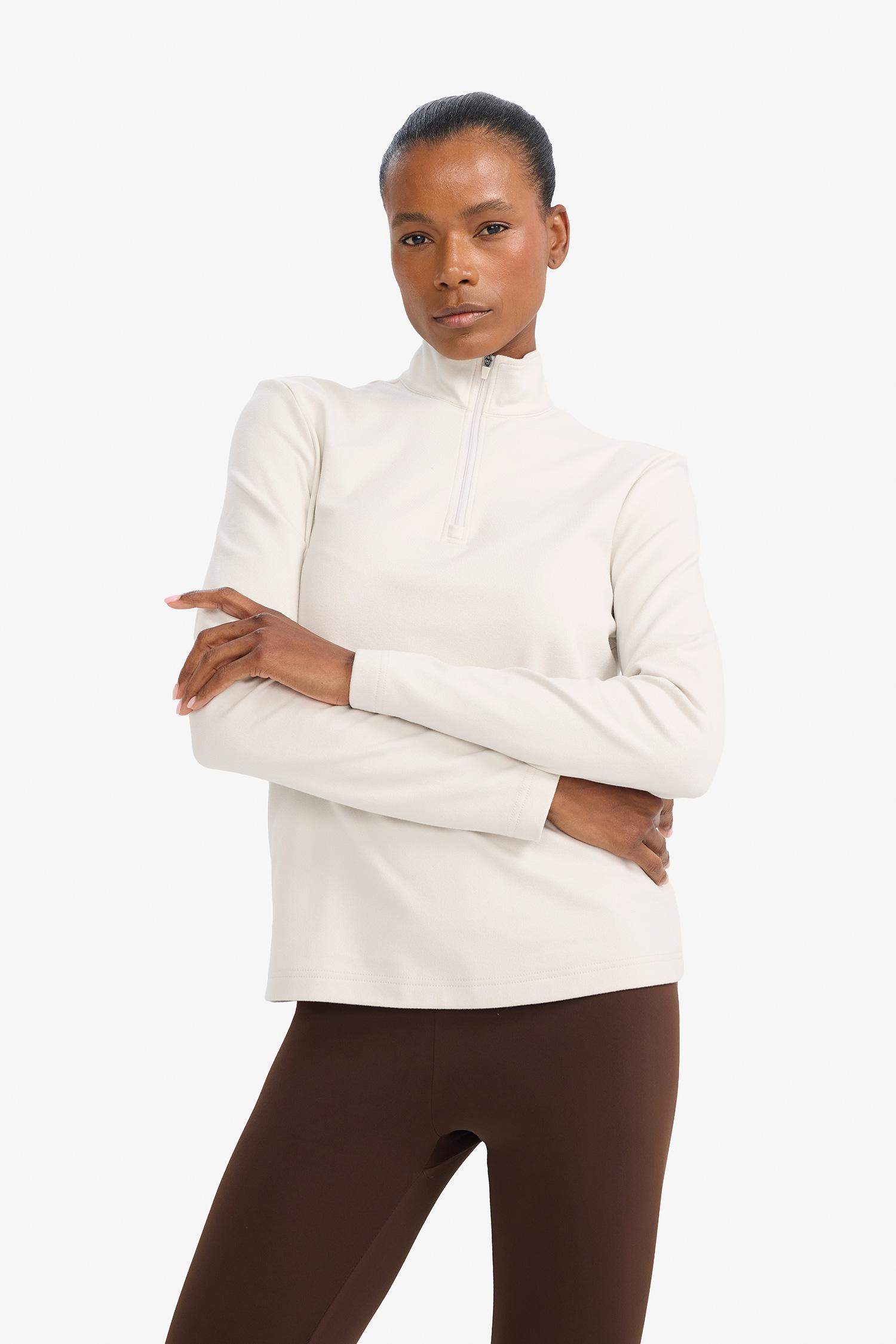 سويت شيرت قصة عادية بياقة عالية