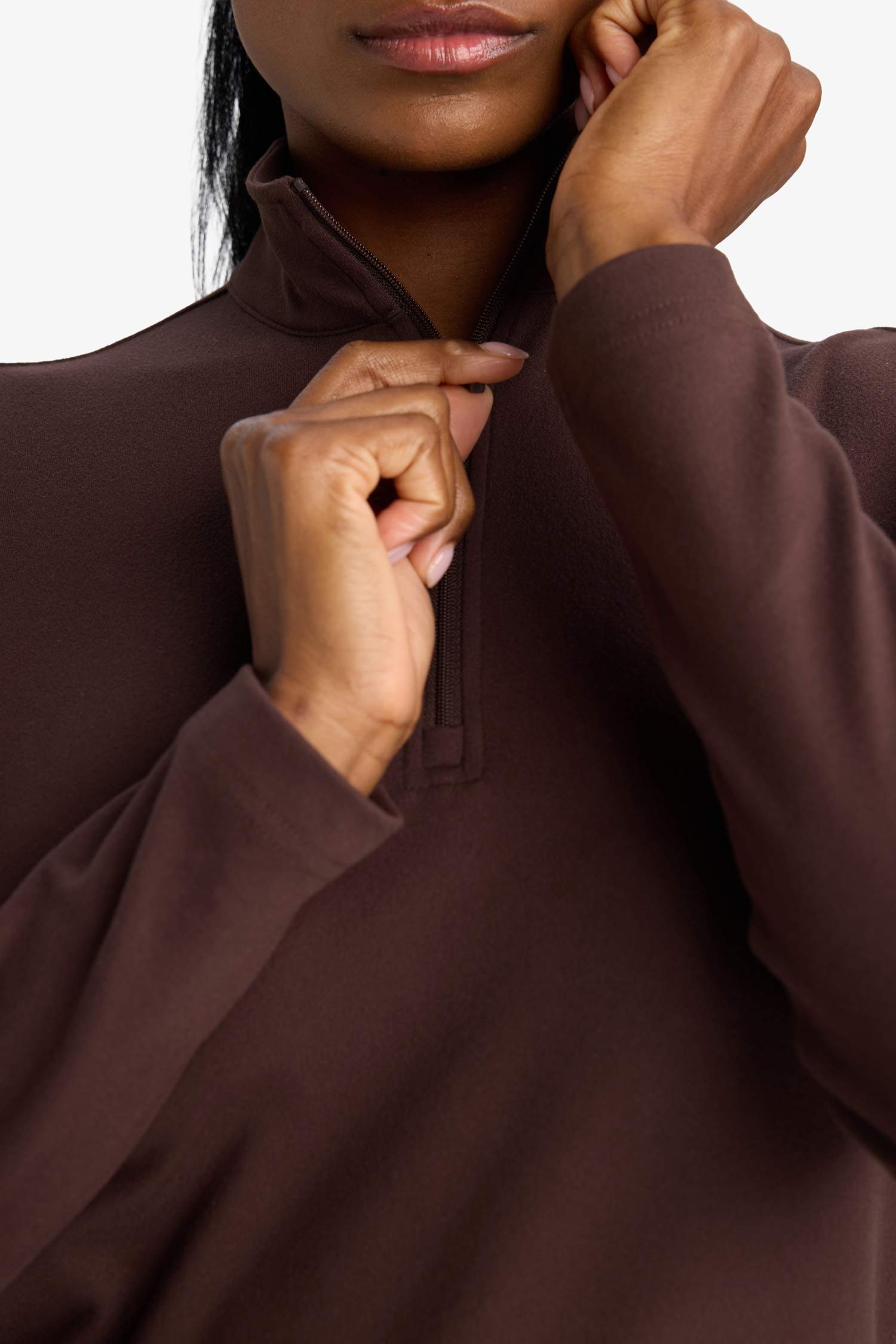 سويت شيرت رياضي قصة عادية بياخة عالية من DeFactoFit