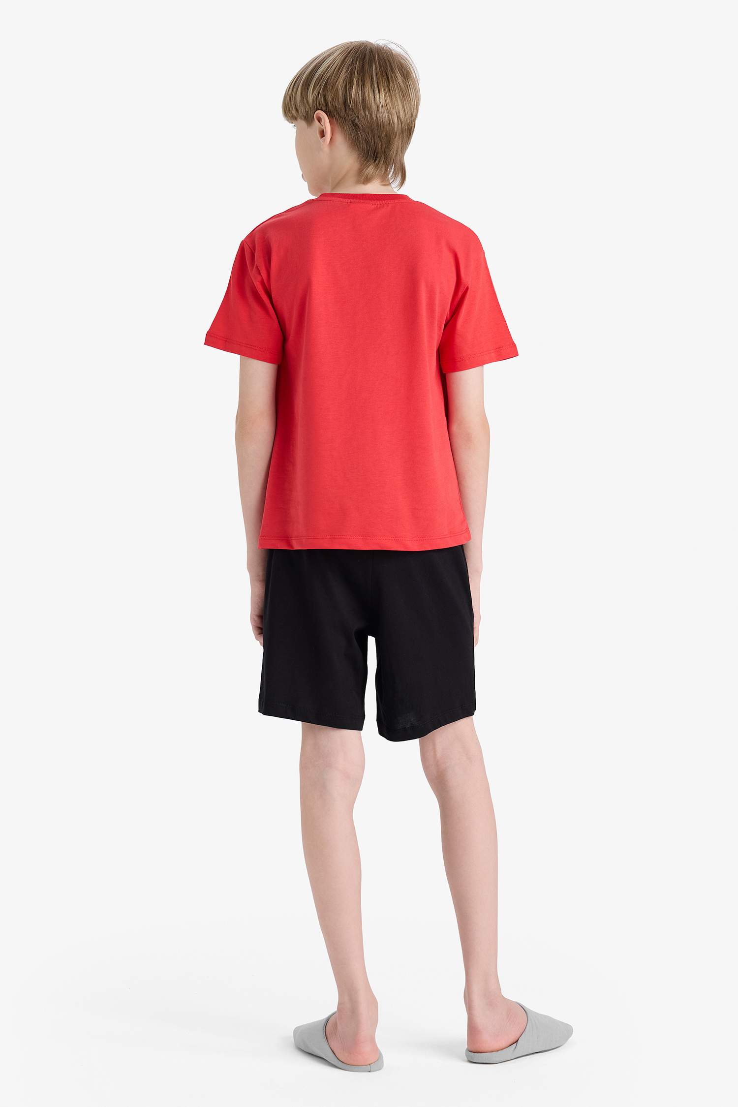 Erkek Çocuk Pijama Takımı Kısa Kollu Üst Beli Lastikli Şort