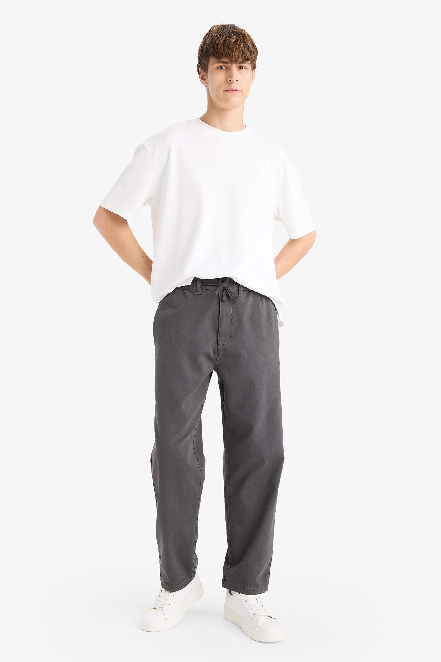 Wide Leg Regular Hem Zipper Trousers