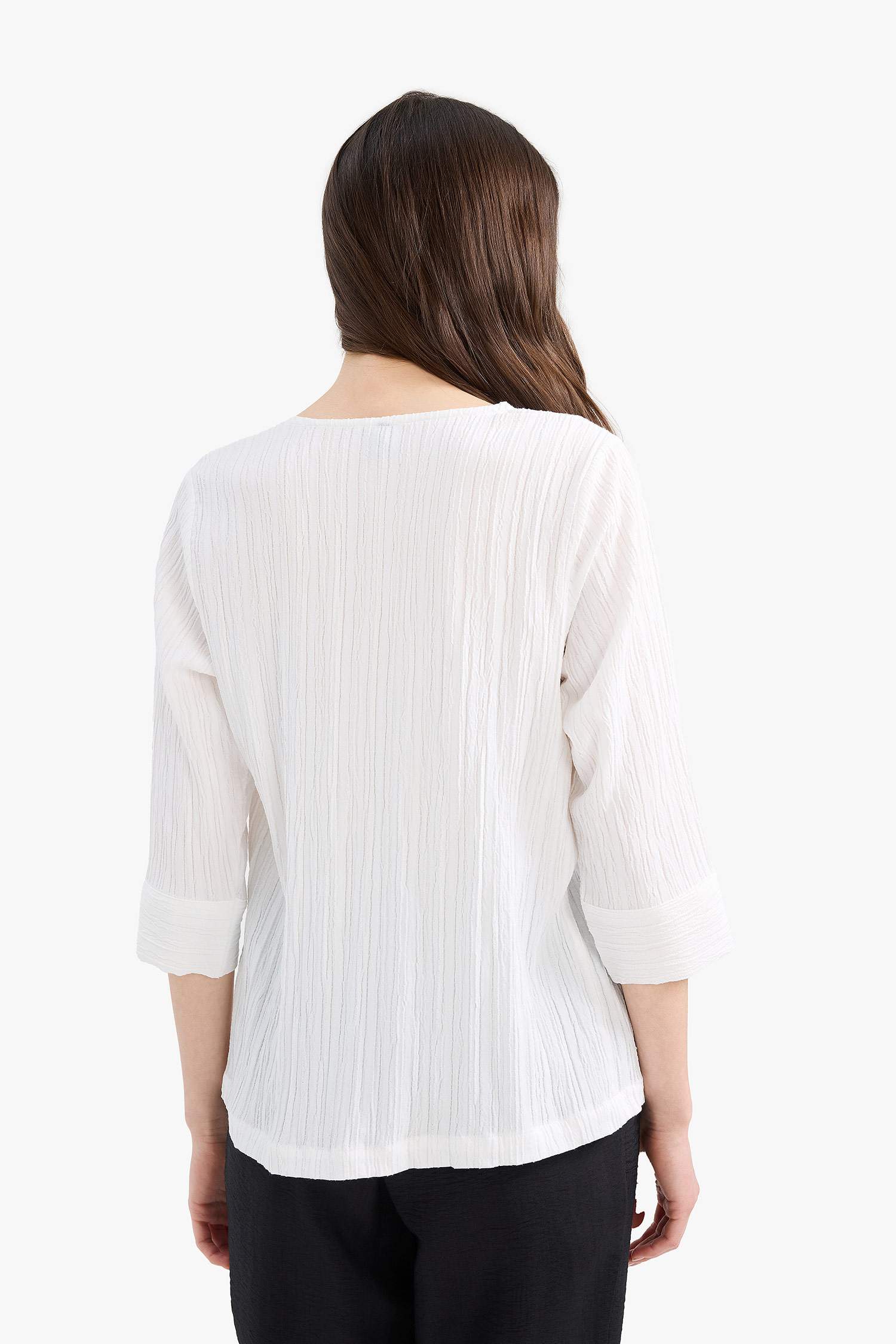 Regular Fit Kaçık Yaka Basic Düz Yarım Kollu Bluz