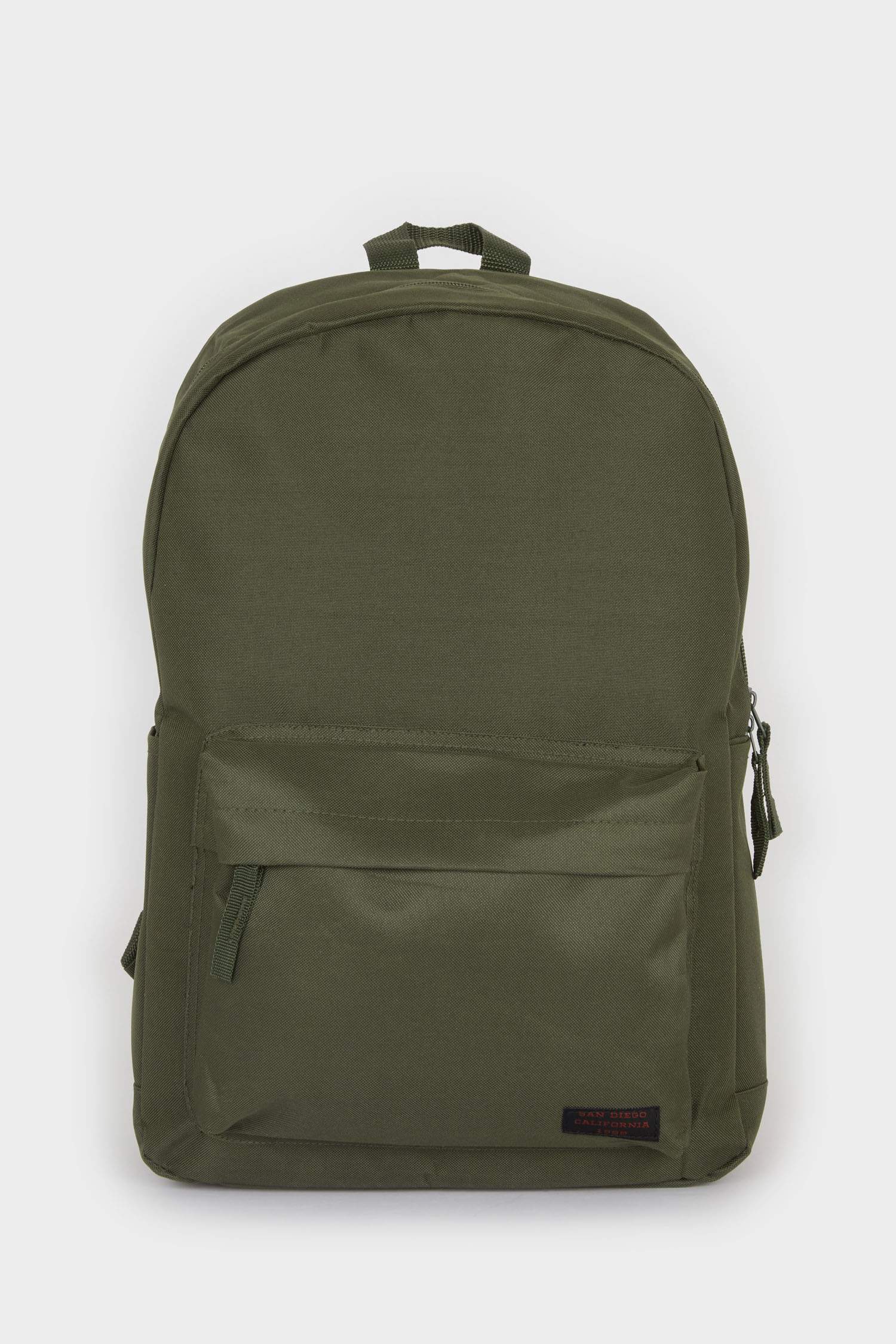 شنطة ظهر مدرسه للجنسين