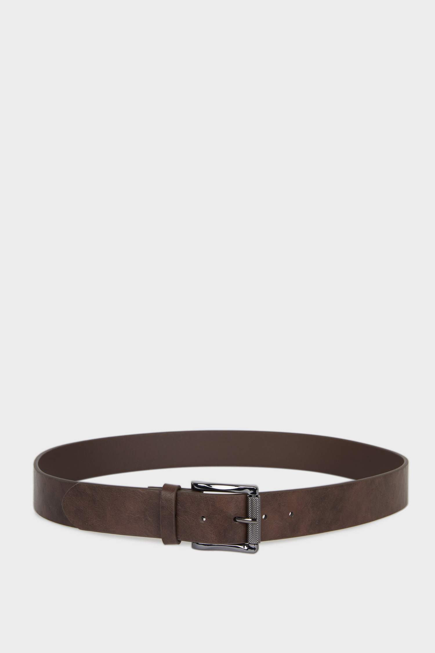 حزام جلد صناعي بمشبك مستطيل