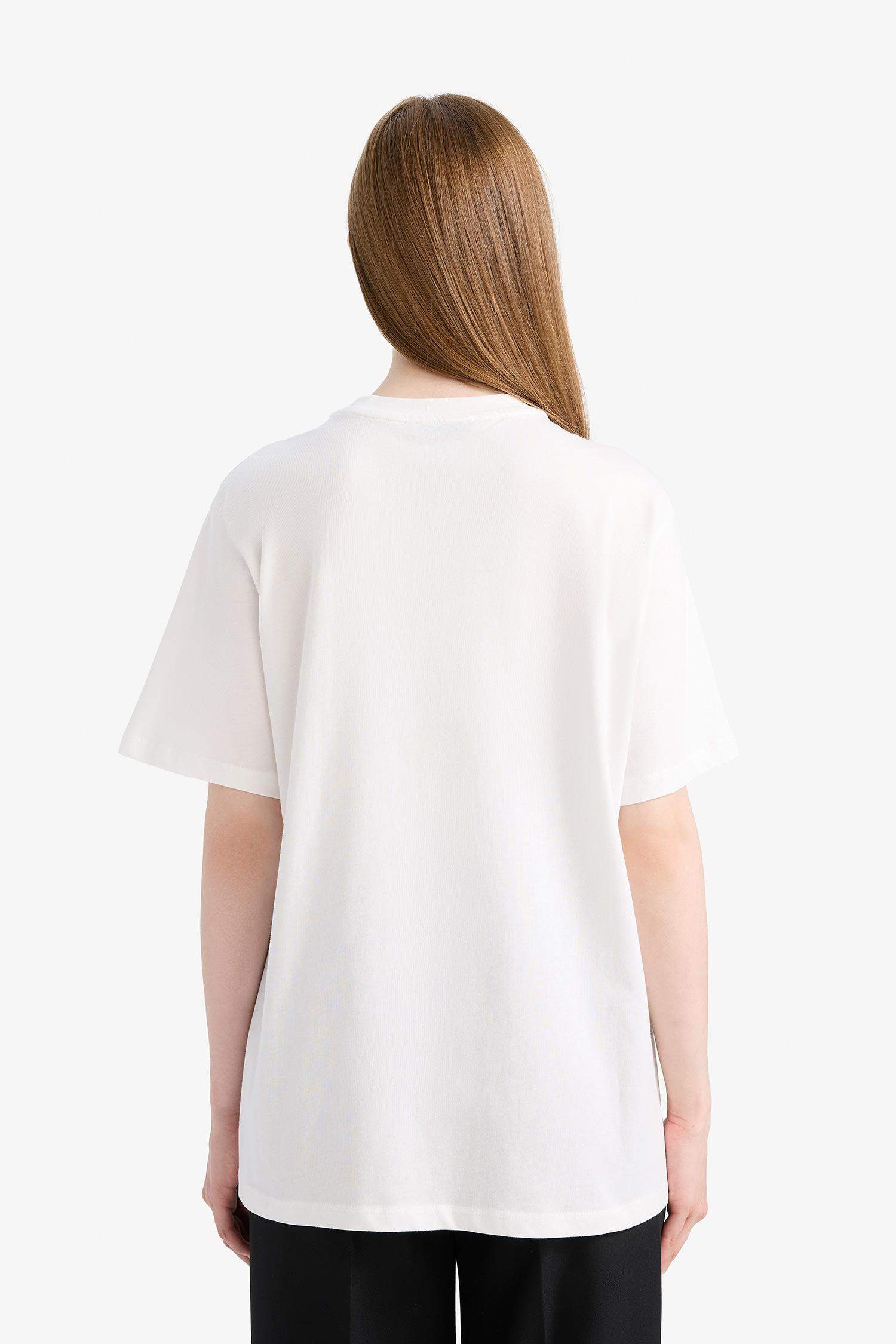 تيشيرت طويل قصة عادية بياخة مستديرة