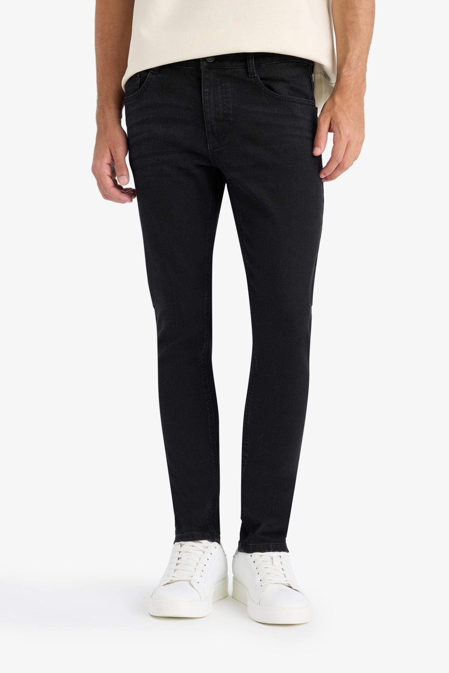 Carlo Skinny Fit Regular Waist Skinny Leg Jeans