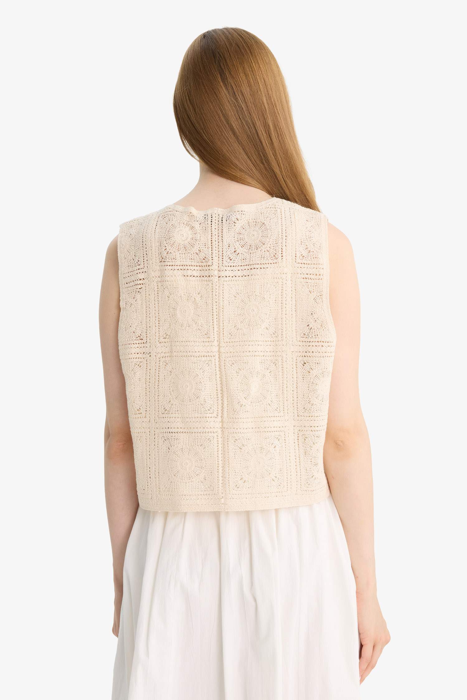 Boxy Fit Crew Neck Lace Vest