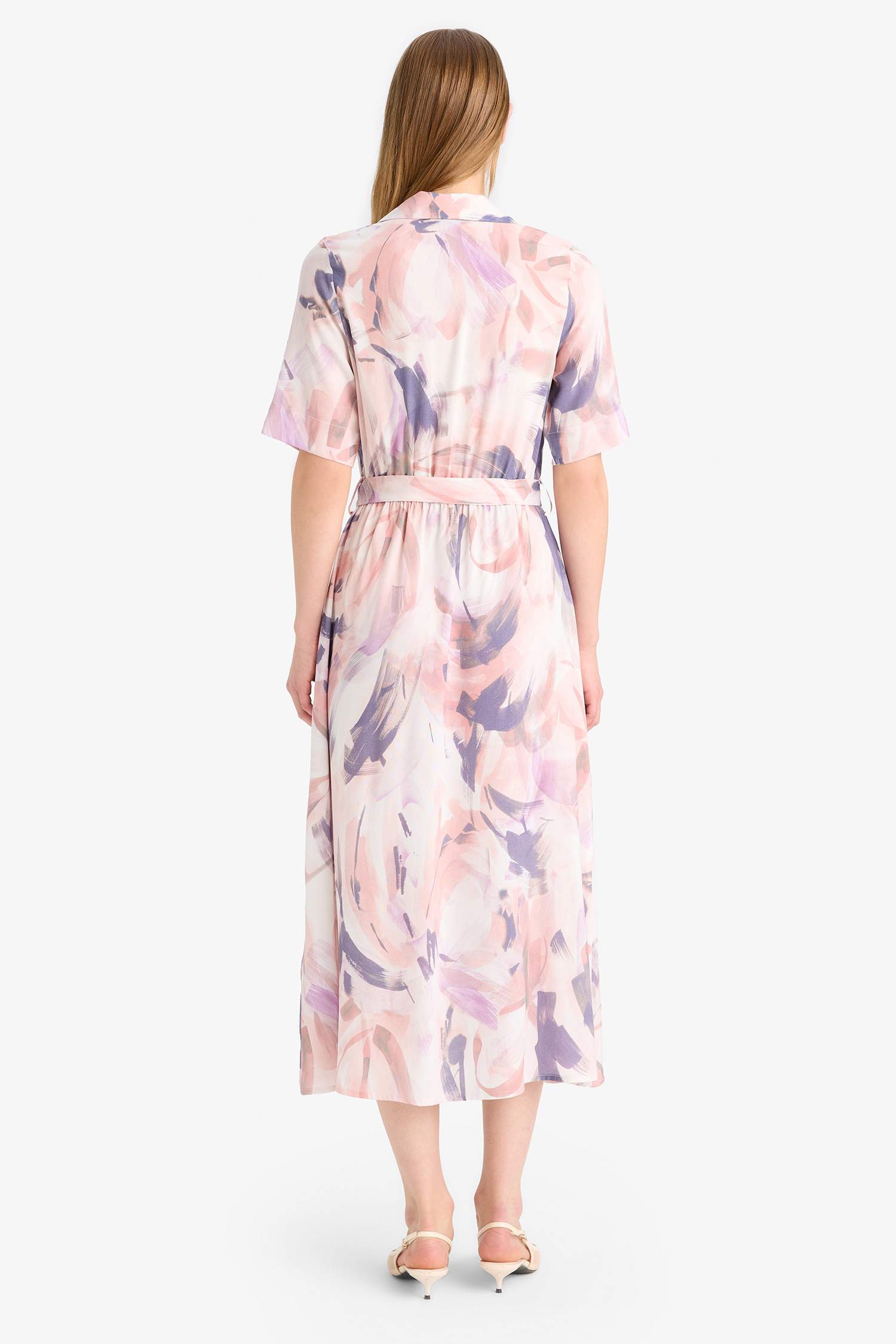 فستان ميدي تاي داي نص كم بحزام وياقة قميص