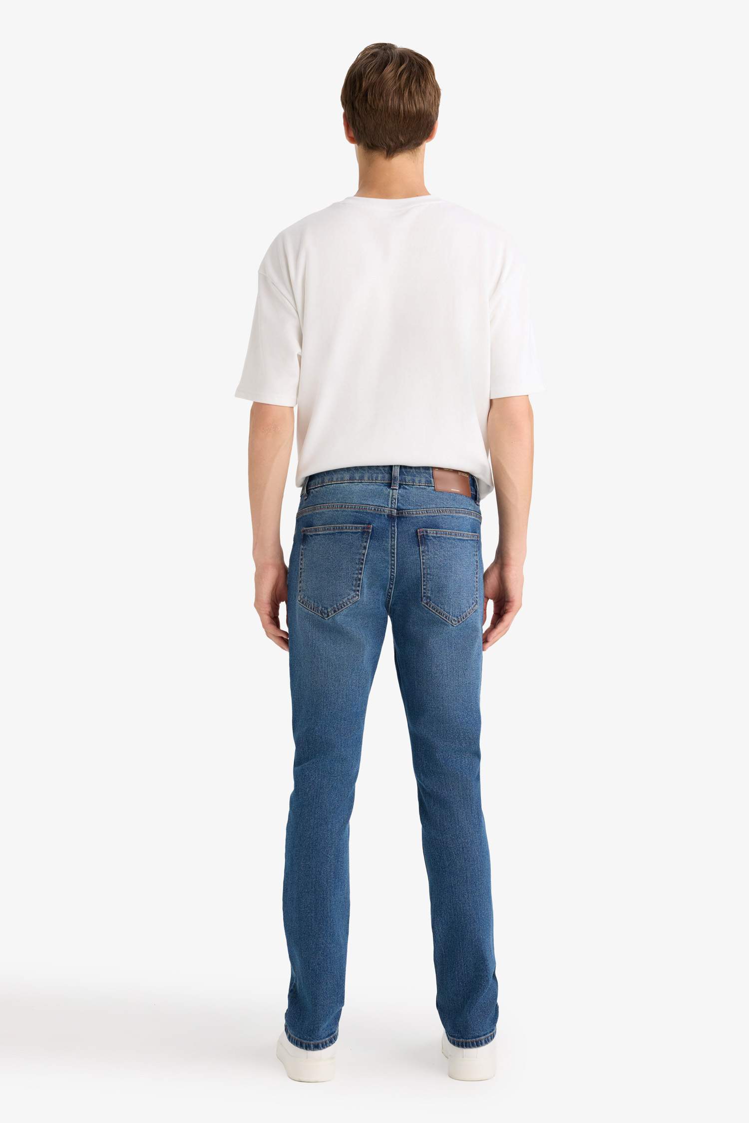 بنطلون جينز بيدرو سليم فيت برجل ضيقة