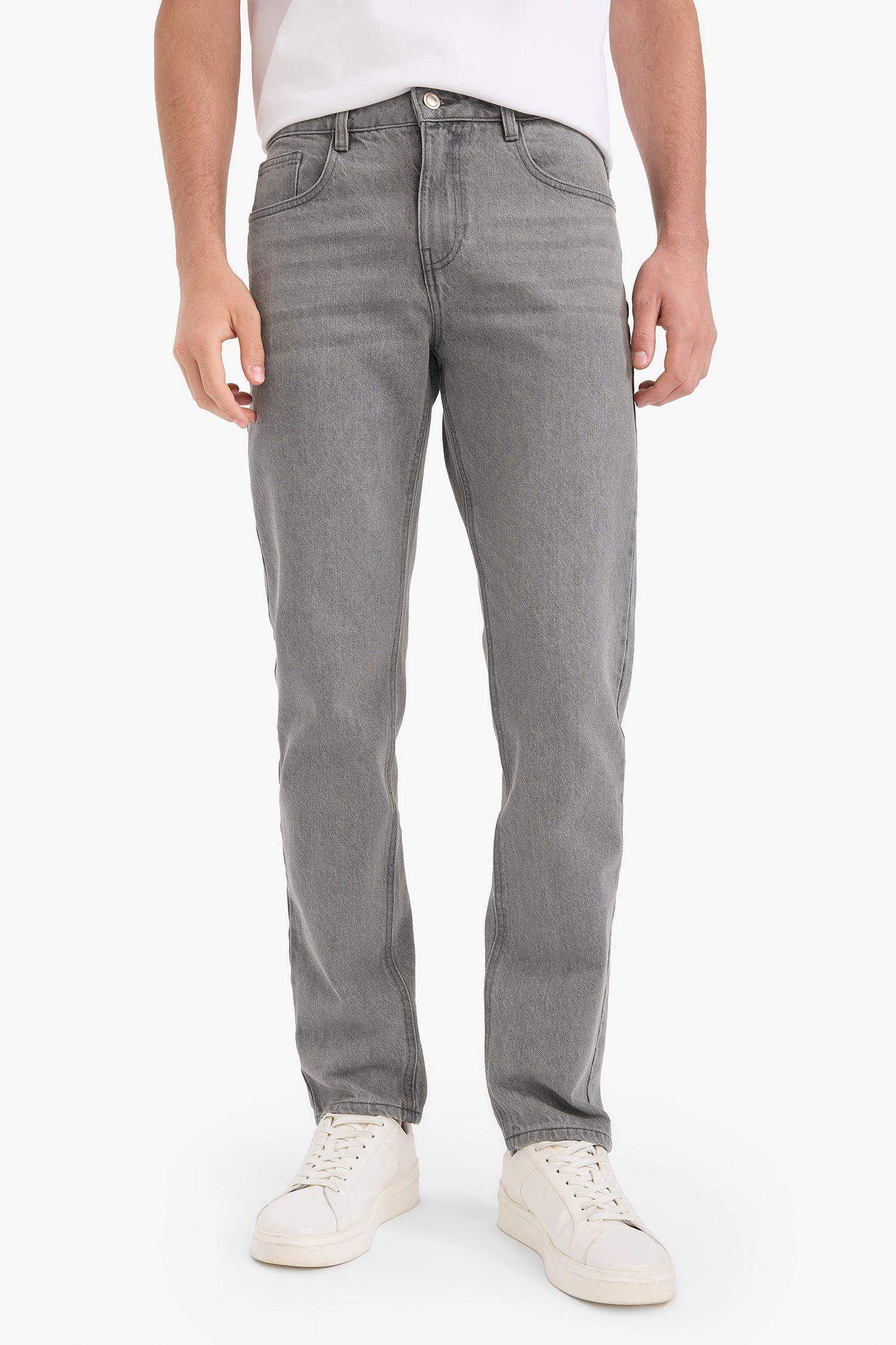 سروال جينز قصة عادي منتظم برجل عادي