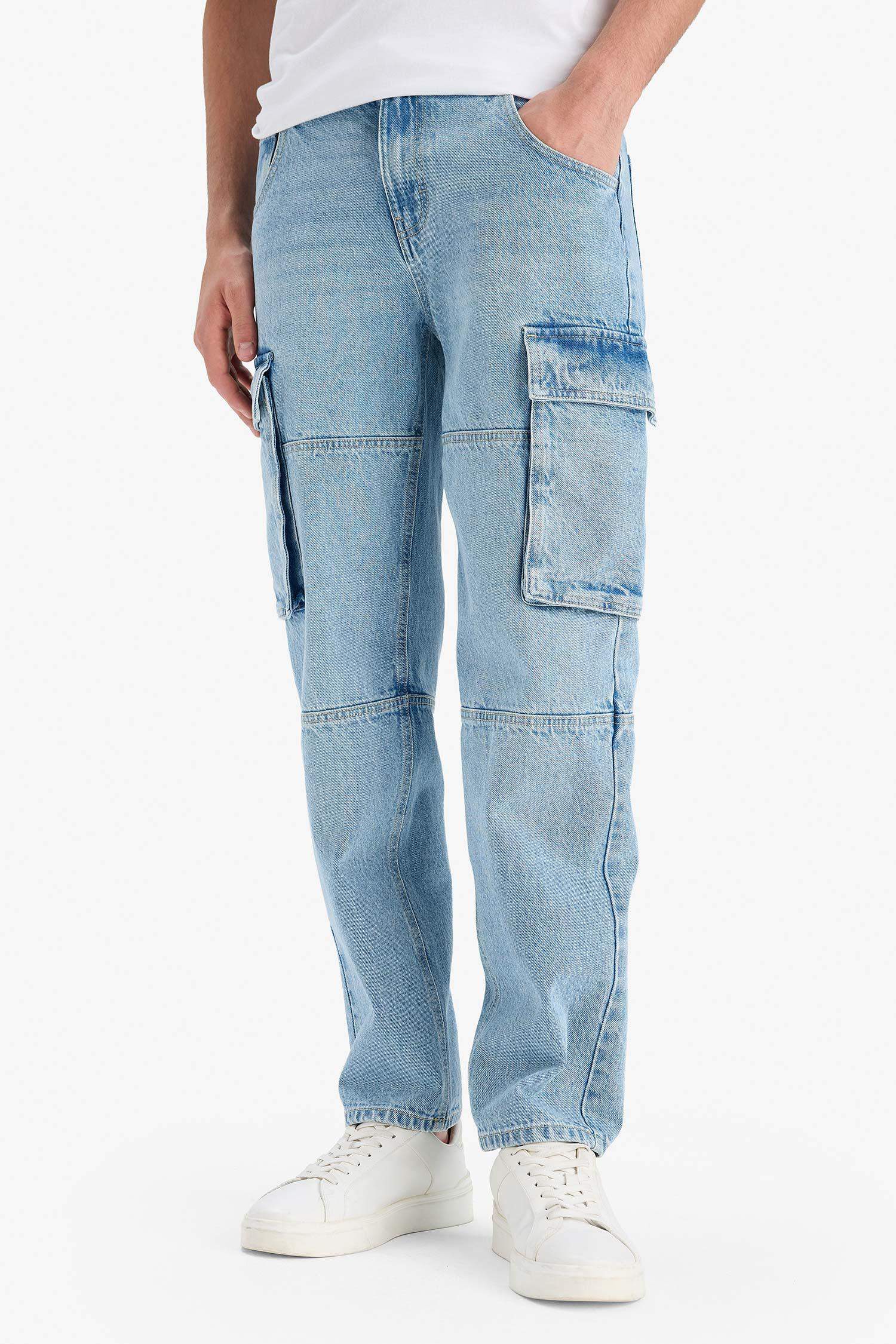 Джинсы комфортной посадки с прямыми штанинами