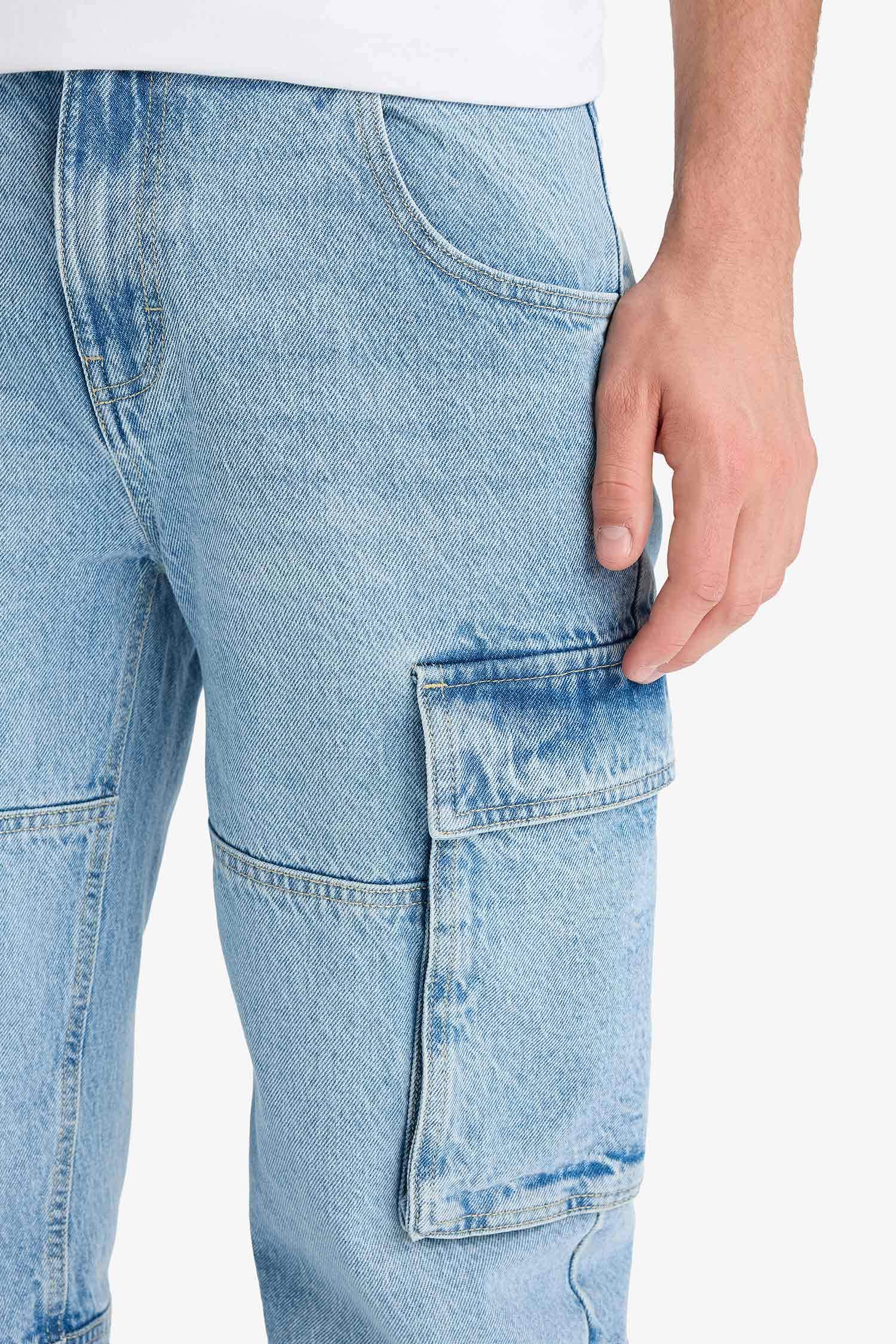 Джинсы комфортной посадки с прямыми штанинами