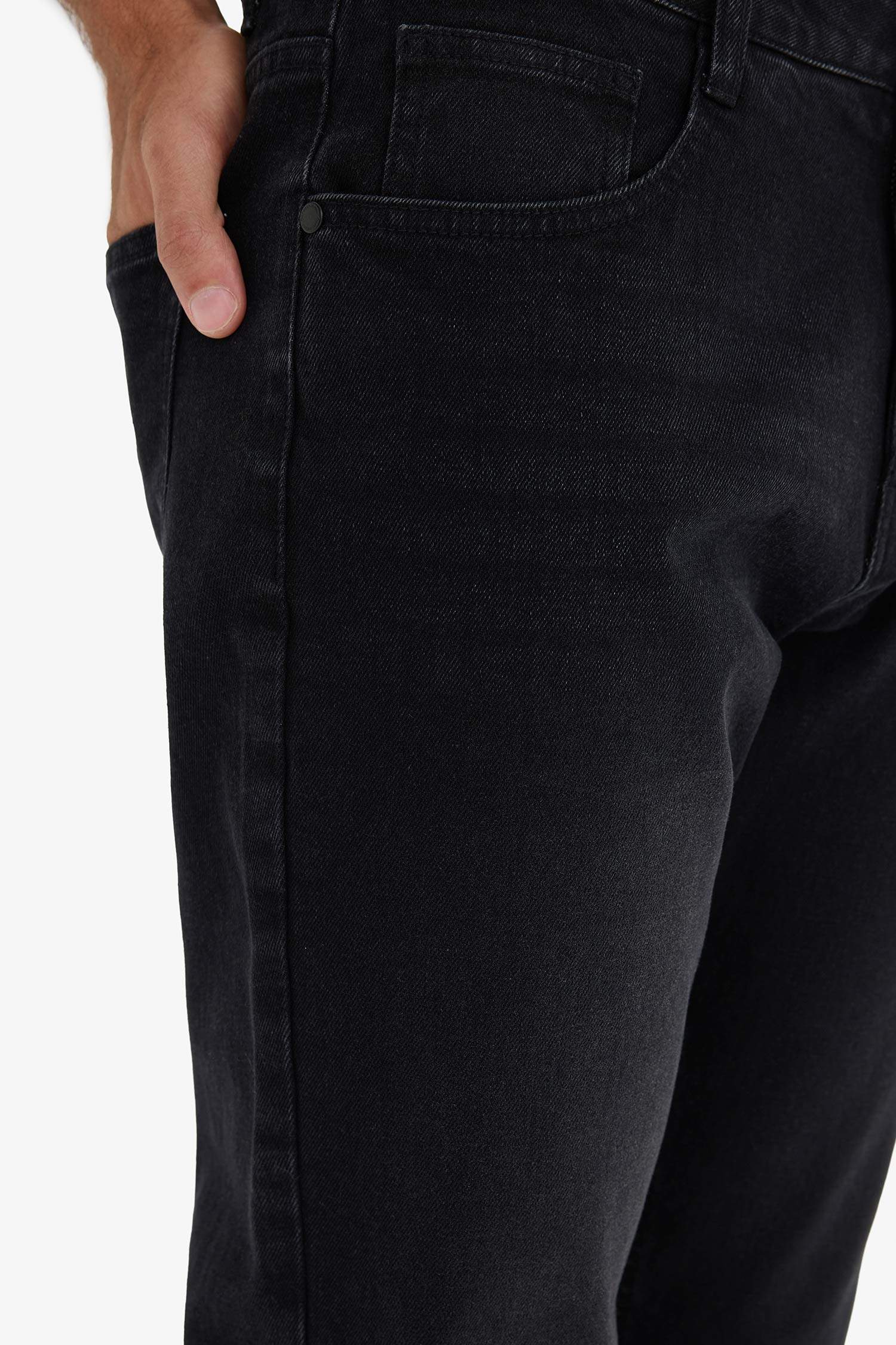 Sergio Regular Fit Regular Waist Straight Leg Jeans