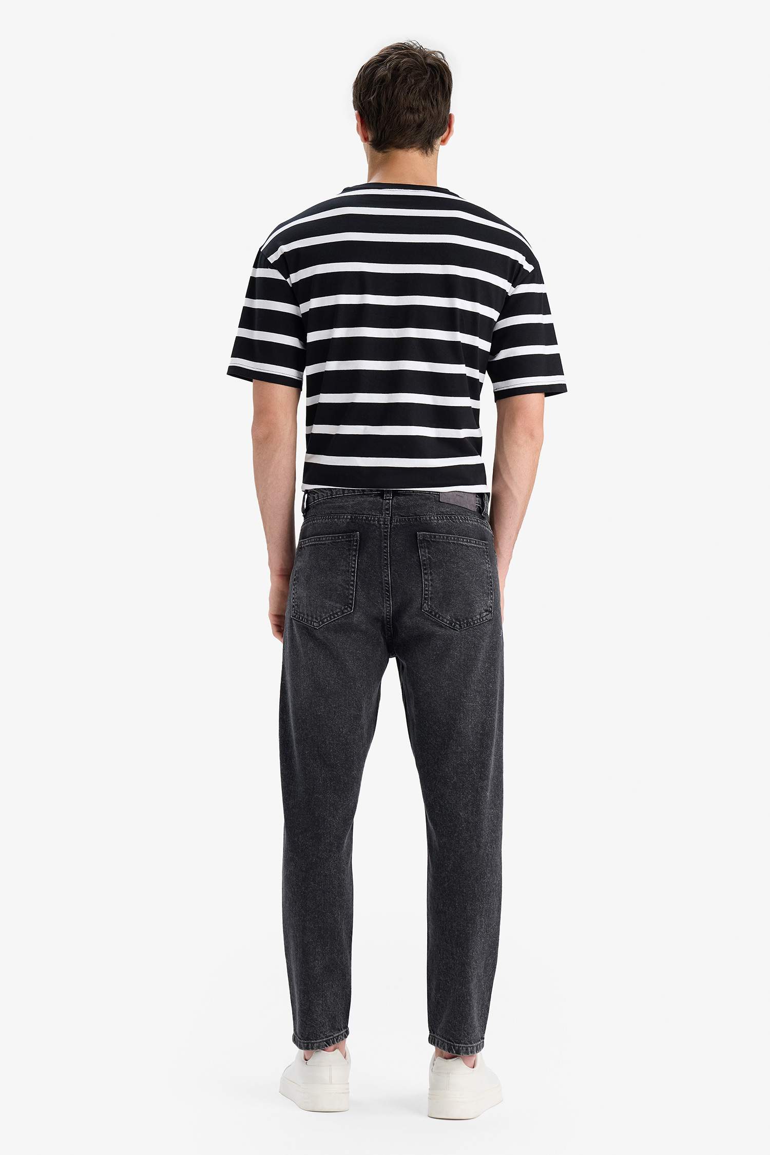 90's Slim Fit Skinny Leg Jeans