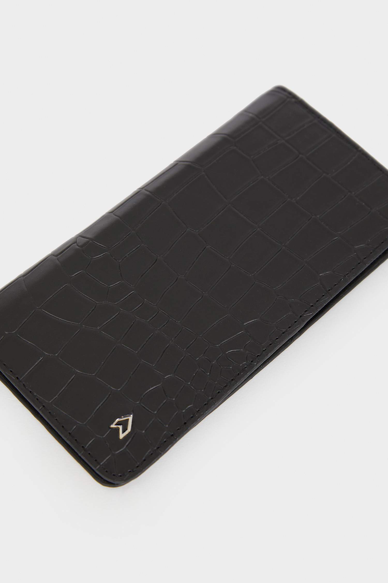 AtolyeWolf x DeFacto Erkek Kroko Desenli Suni Deri Cüzdan