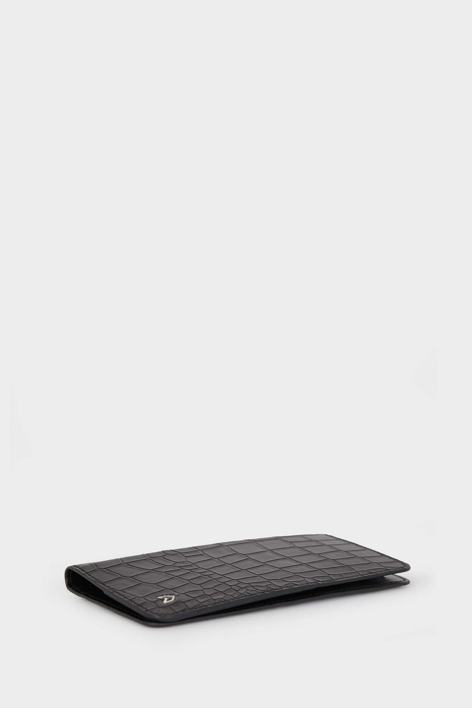 AtolyeWolf x DeFacto Erkek Kroko Desenli Suni Deri Cüzdan