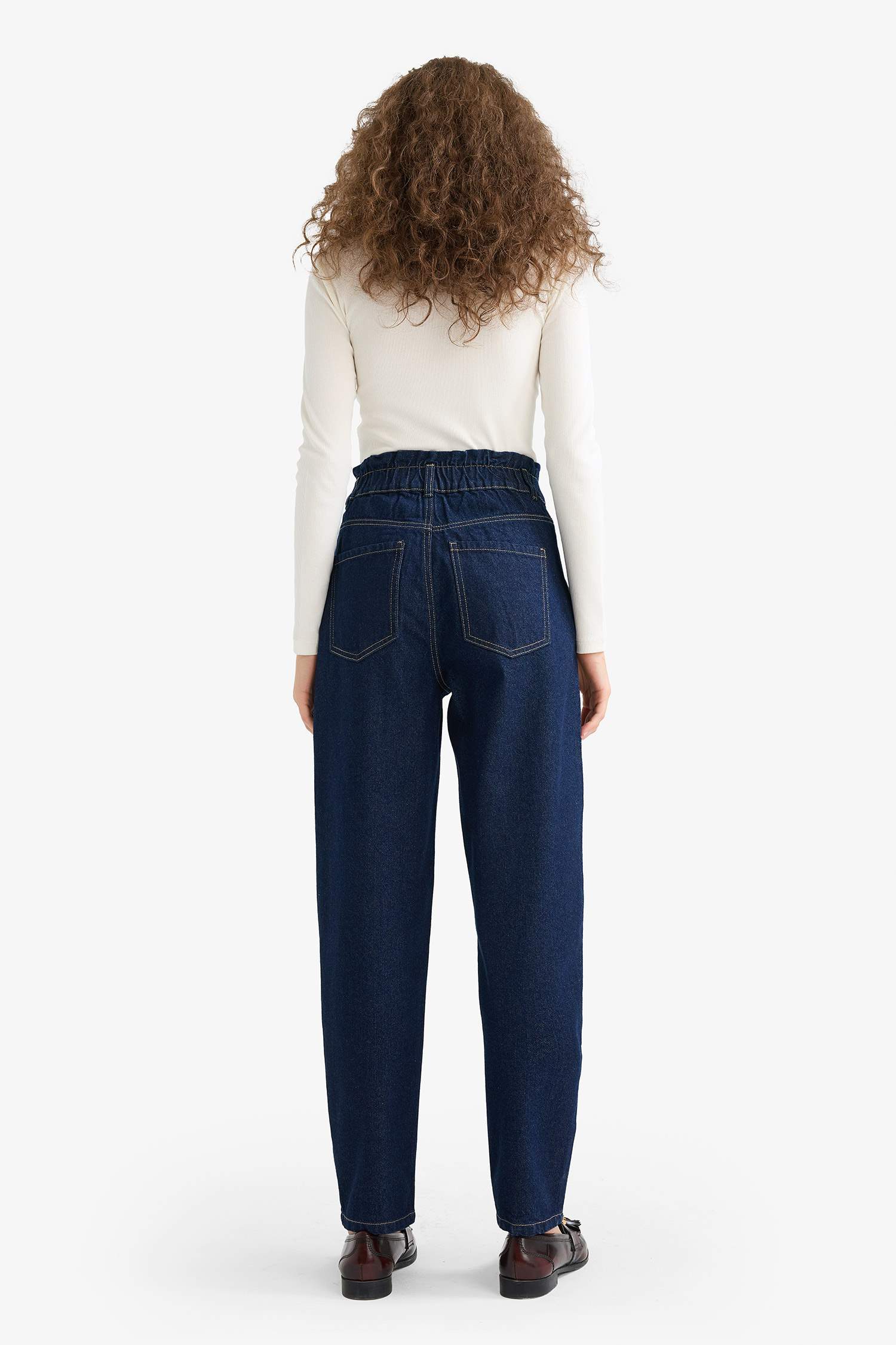 Paperbag High Waist Straight Leg Jeans