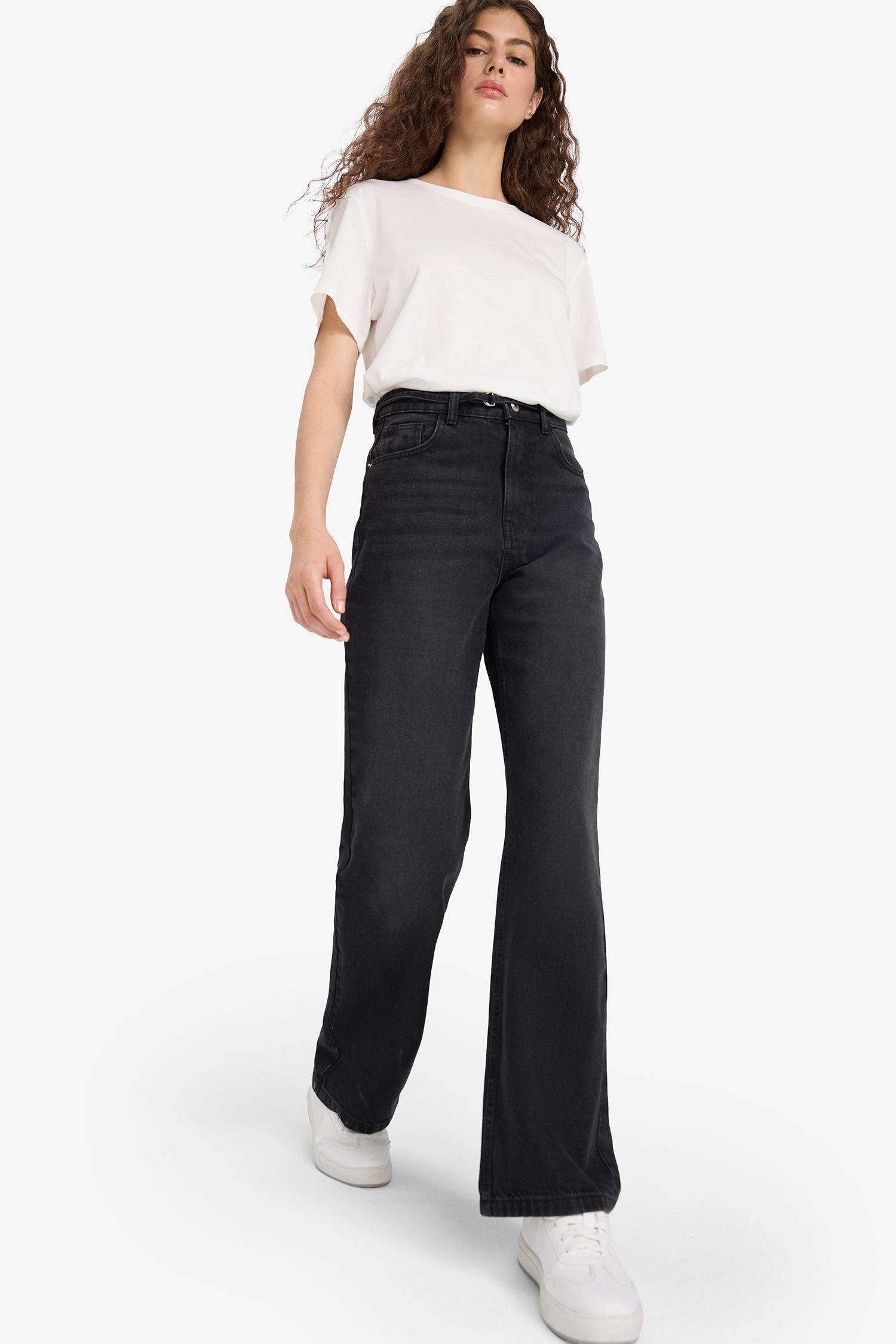 بنطلون جينز وايد ليج برجل واسع وخصر عالي