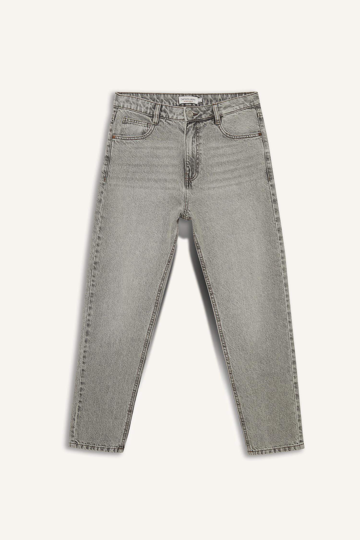 Джинсы 90-х узкая посадка с узкими штанинами