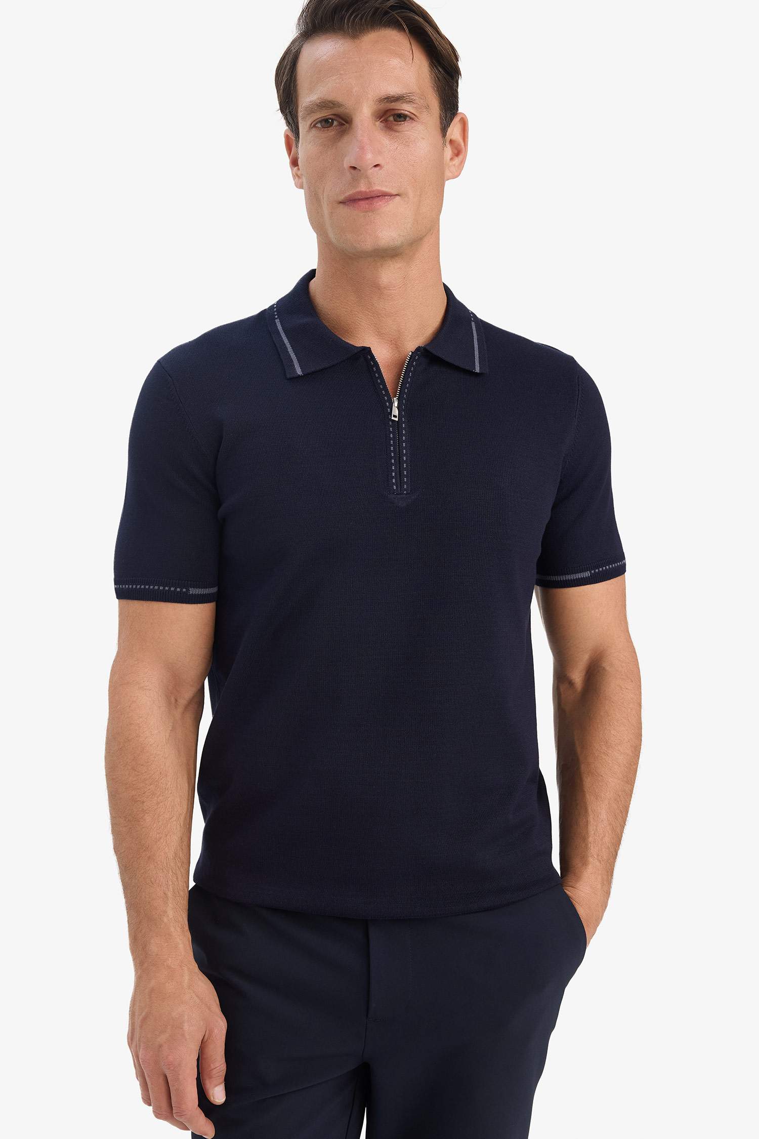 Стандартная посадка, трикотажная рубашка-поло с коротким рукавом