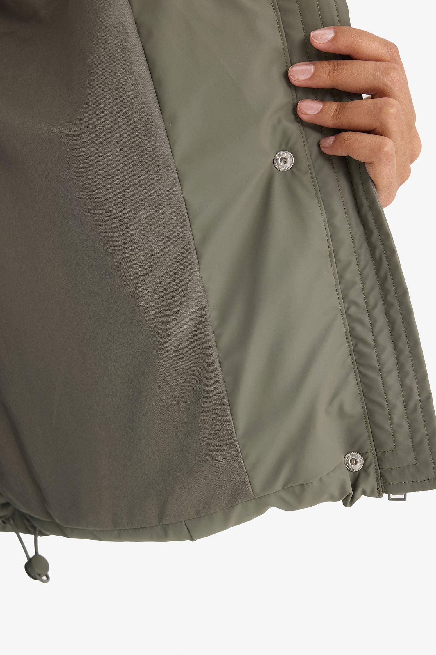 Regular Fit Kapüşonlu Fermuarlı Şişme Mont