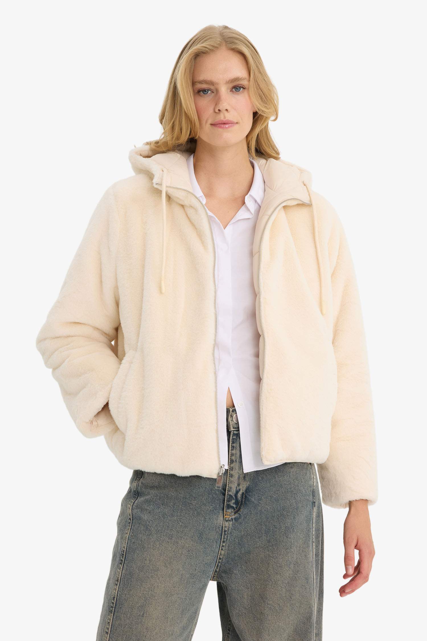 бас киімді жасанды аң терісі Пальто