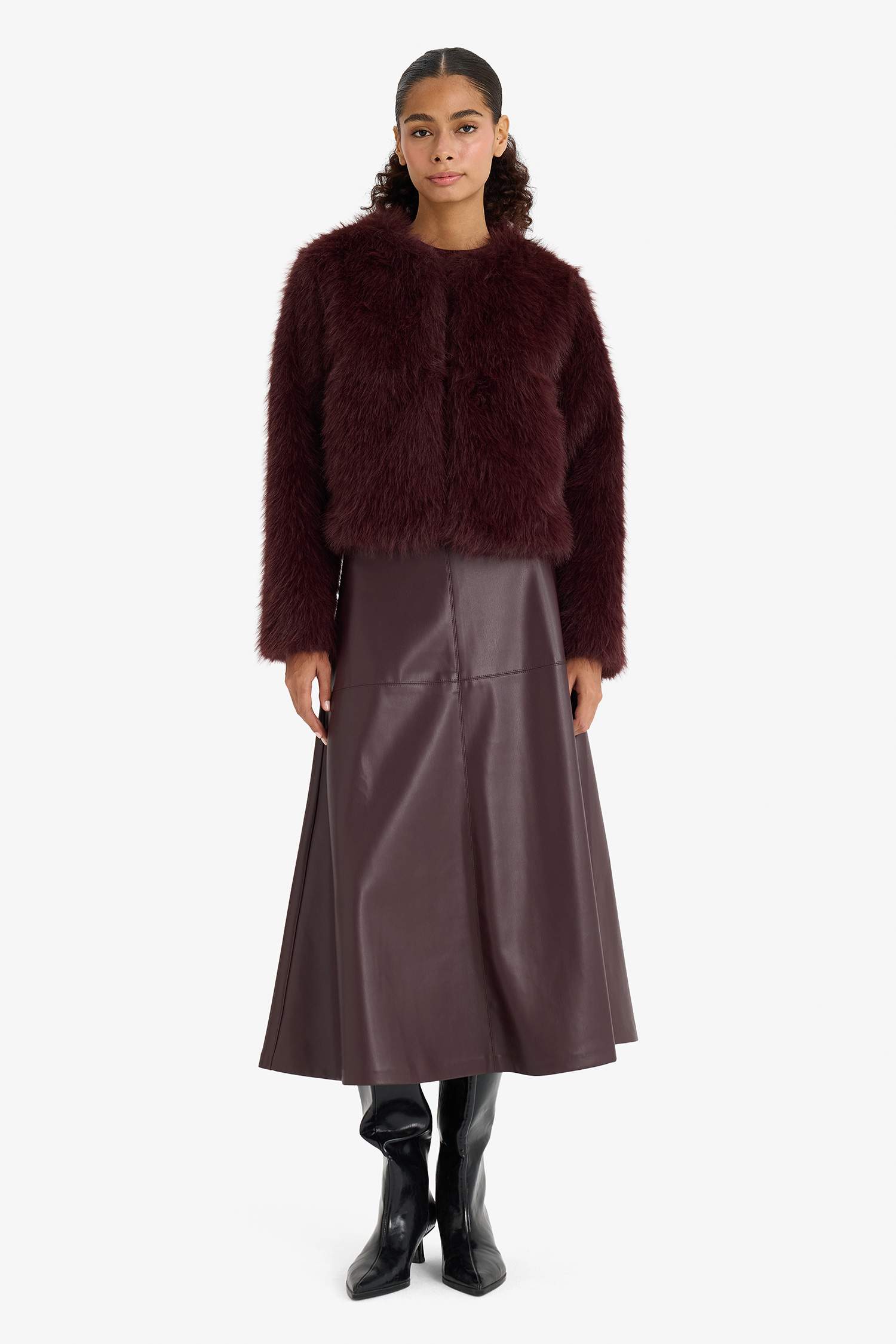 Regular Fit Kısa Suni Kürk