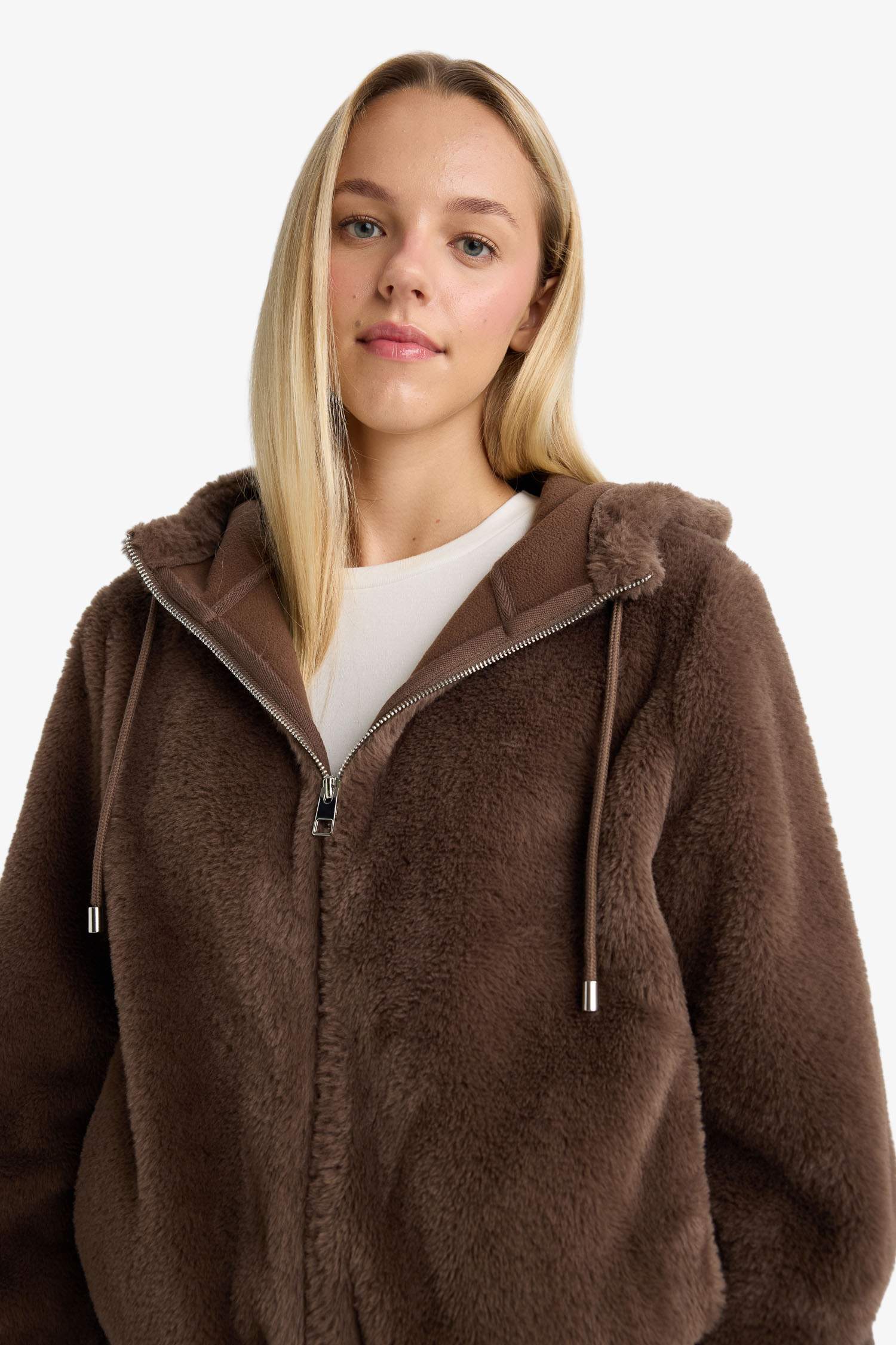 Regular Fit Polar Astarlı Kapüşonlu Fermuarlı Suni Kürk