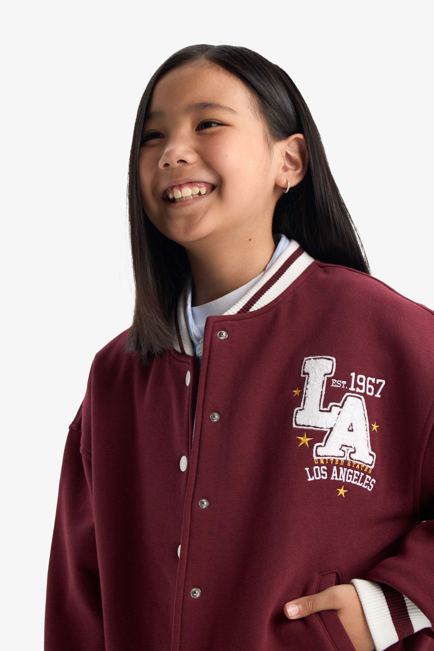 كارديجان بناتي اوفر سايز تقيل بطبعة شعار برقبة مستديرة