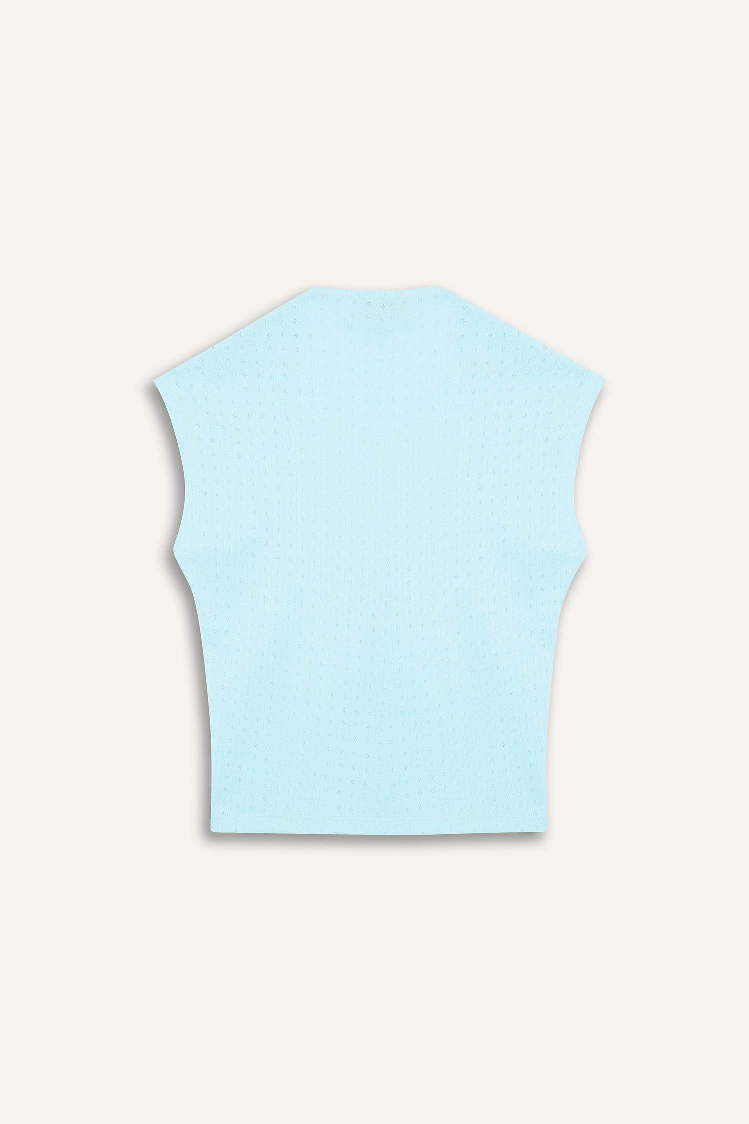 Fitted Short Sleeve Crop T-Shirt