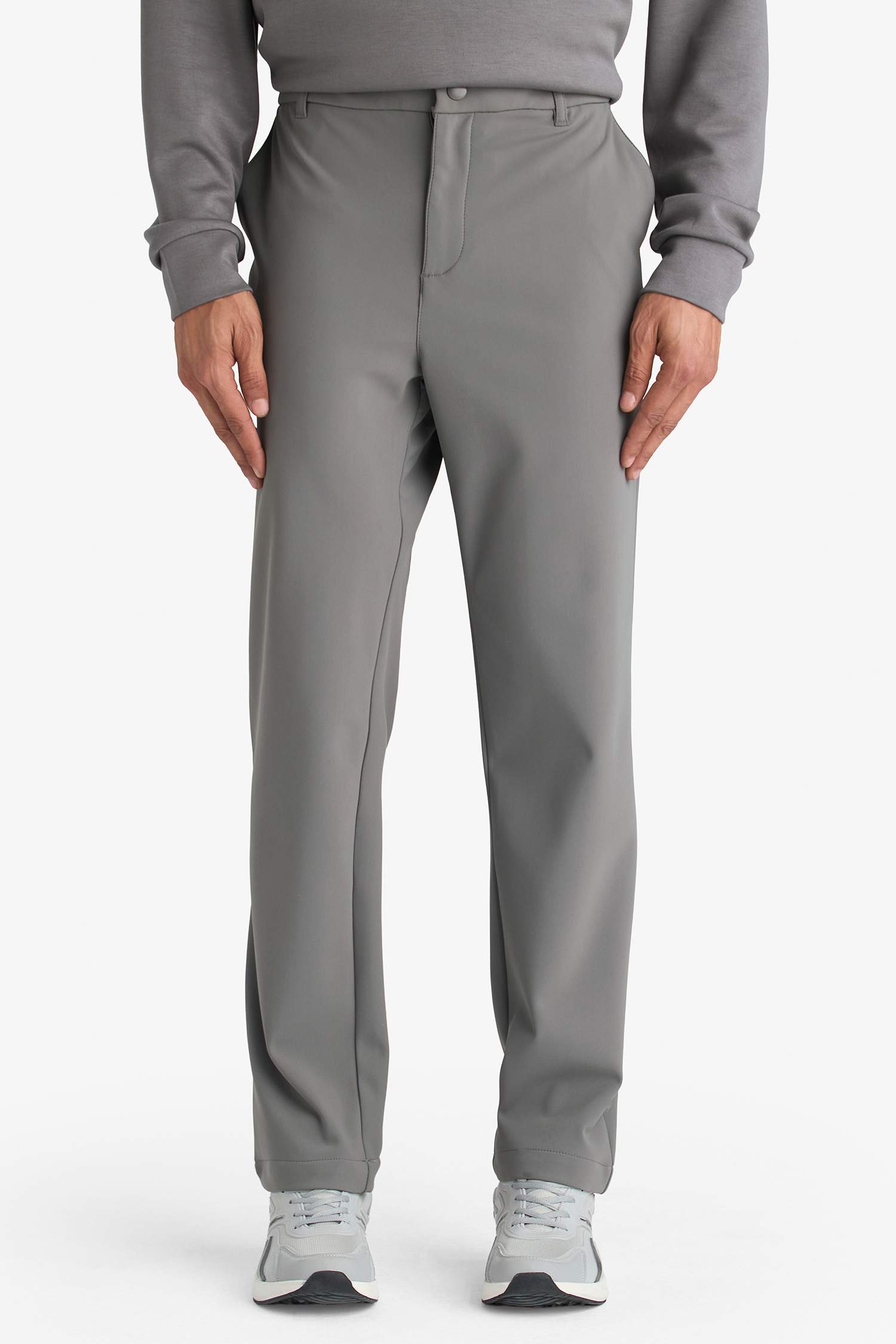 بنطلون رياضي منسوج قصة عادية من DeFactoFit