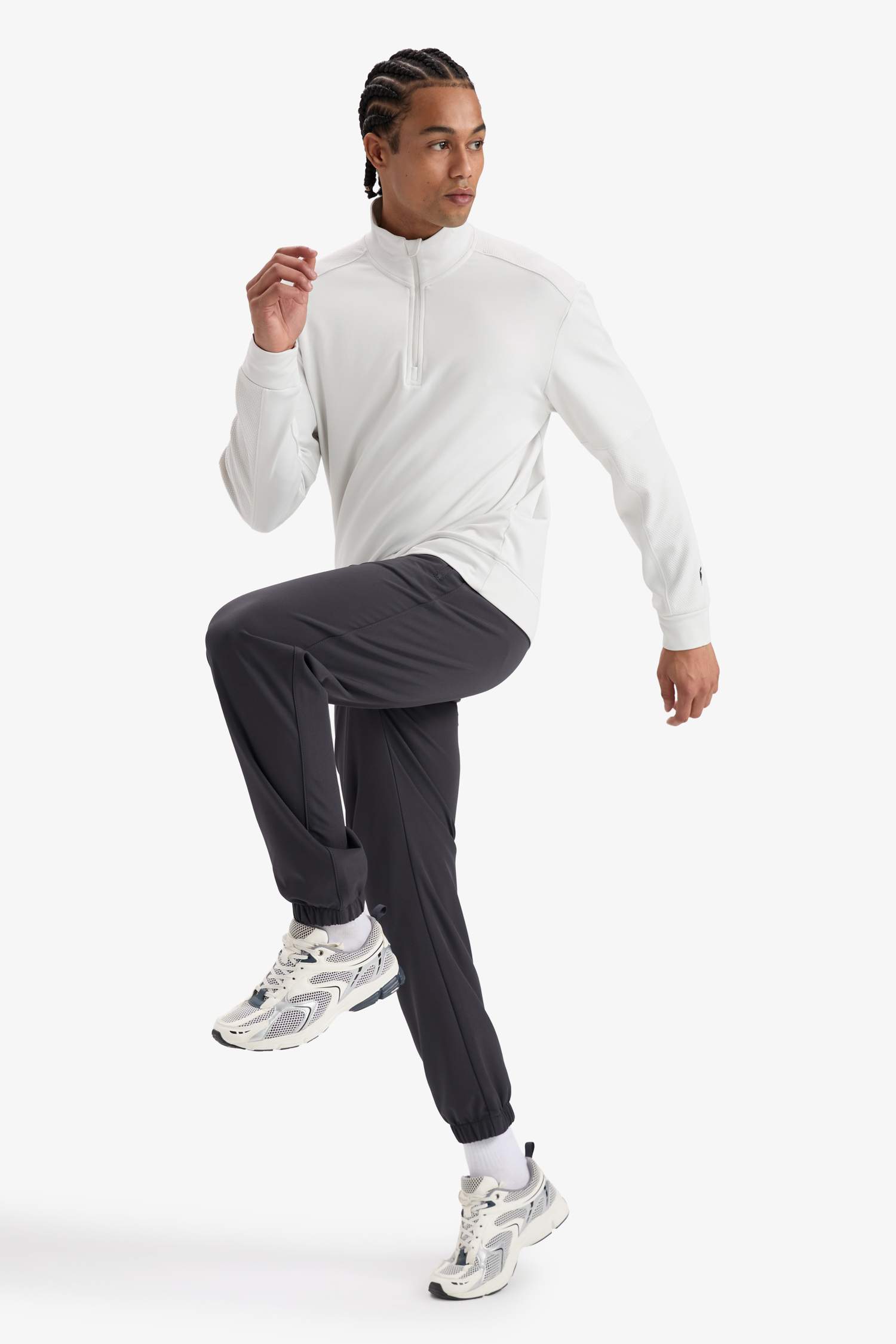 DeFactoFit Standart Fit Dokuma Sporcu Jogger