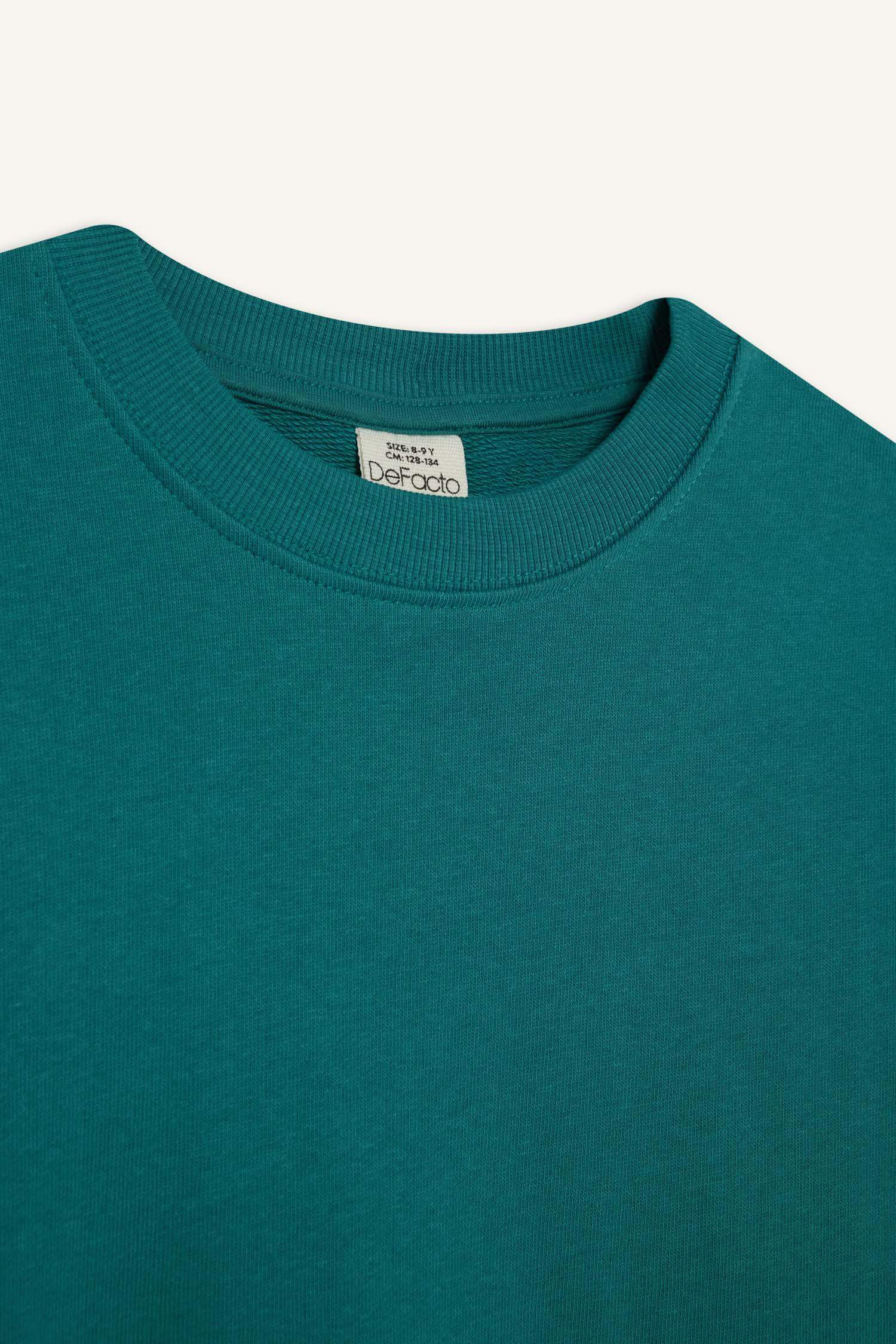 سويت شيرت ولادي بيزك سادة قصة عادية بياخة مستديرة