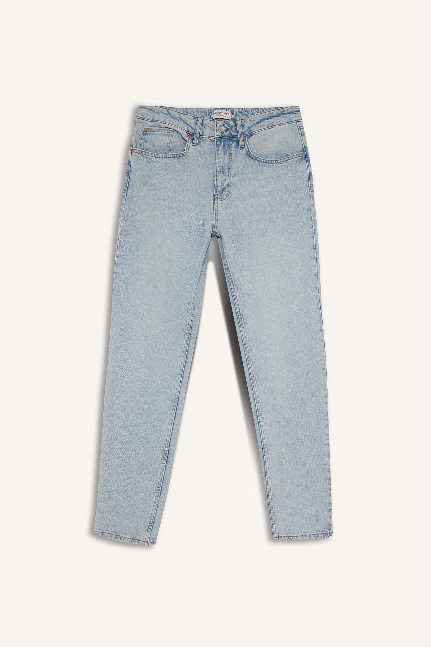 Slim Tapered Fit Dar Kalıp Normal Bel Daralan Paça Jean Pantolon