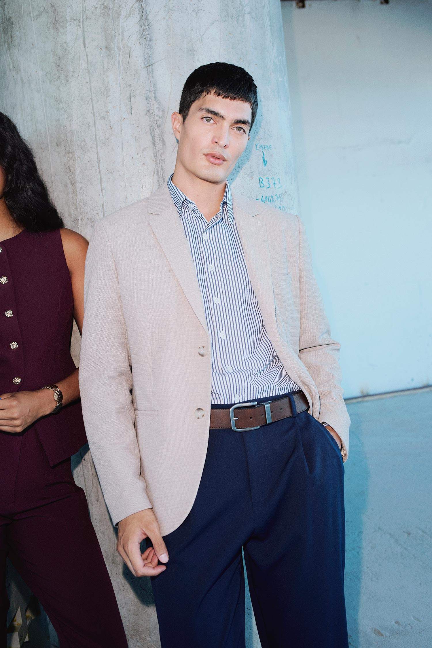 Veste blazer à boutons et poches Coupe moderne