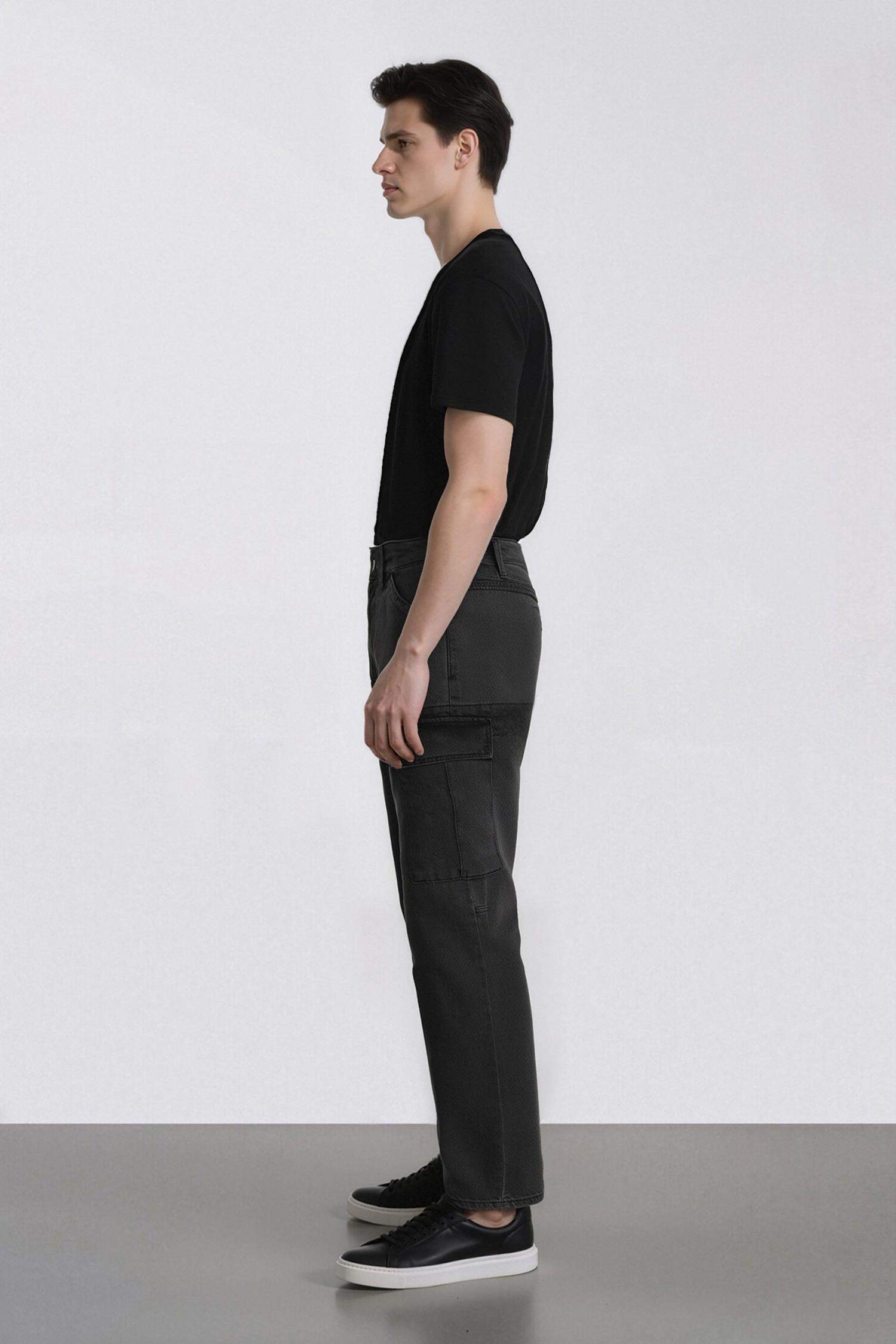 %100 Pamuk Relax Fit Rahat Kesim Düz Paça Kargo Cepli Jean Pantolon