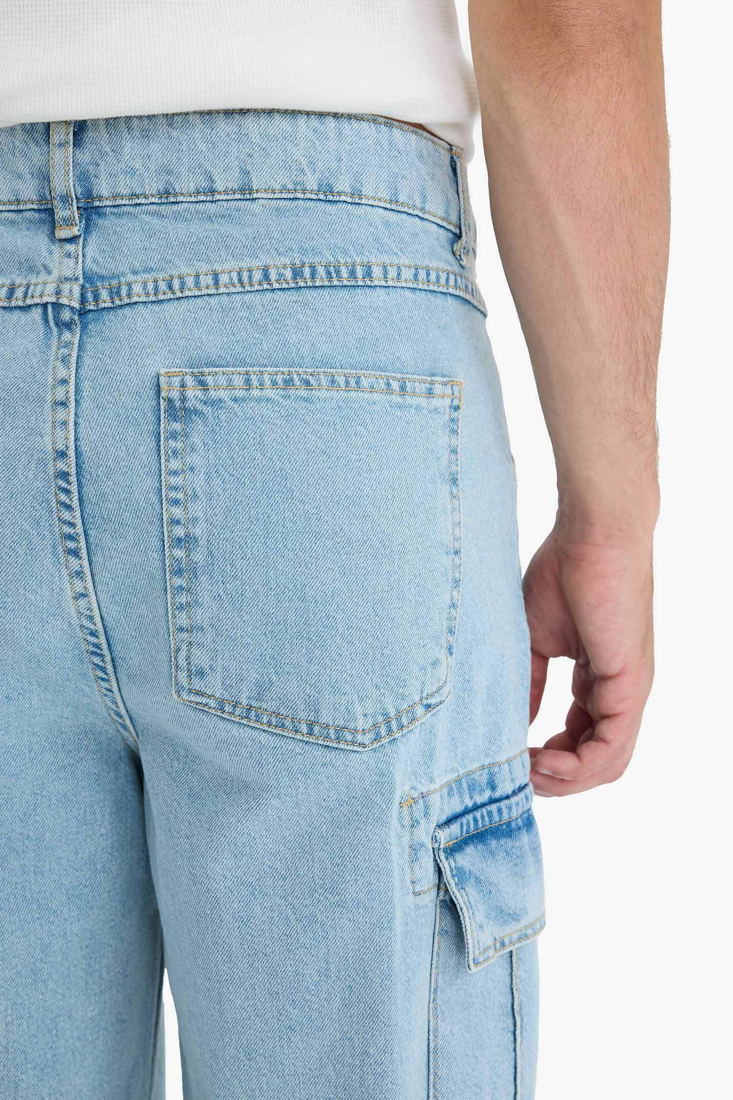 %100 Pamuk Relax Fit Rahat Kesim Düz Paça Kargo Cepli Jean Yıkamalı Pantolon