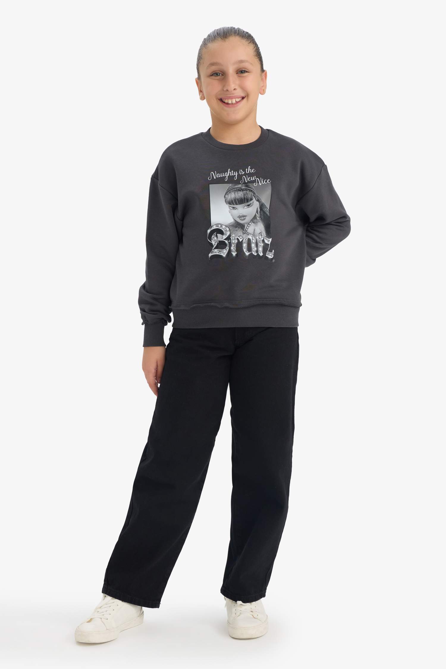 سويت شيرت اوفر سايز بياقة مستديرة