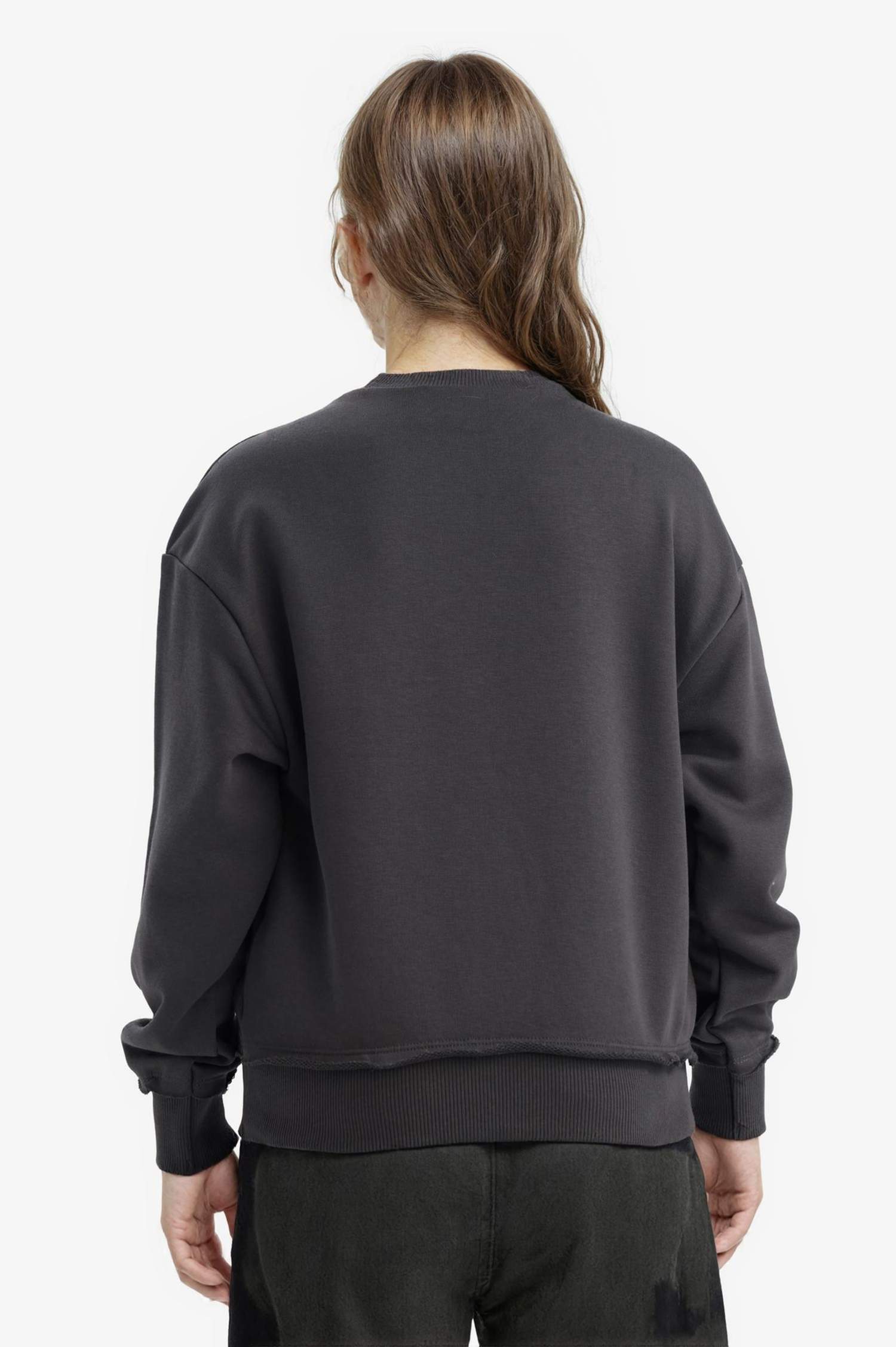 سويت شيرت اوفر سايز بياقة مستديرة