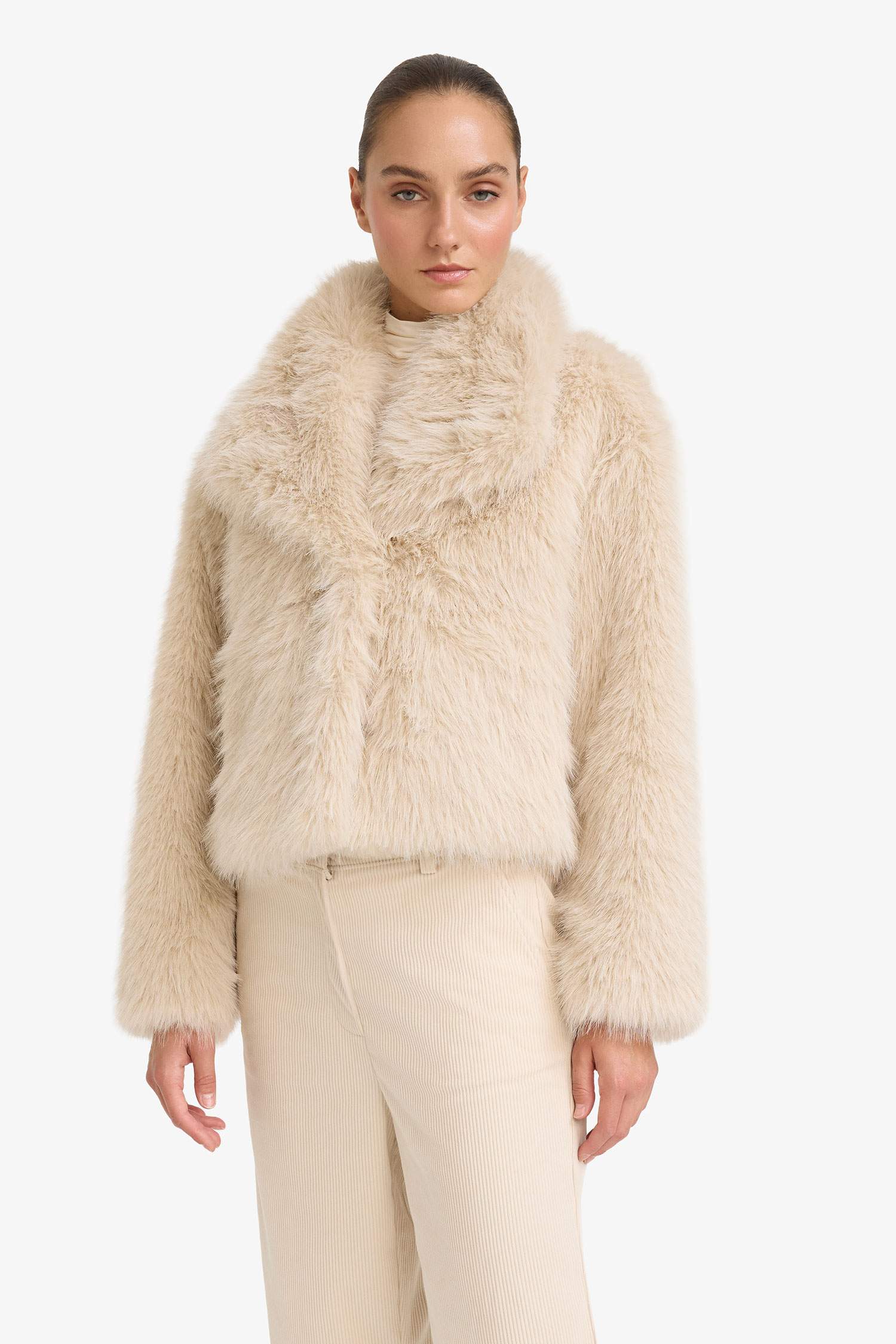 Regular Fit искусственный мех из искусственного меха